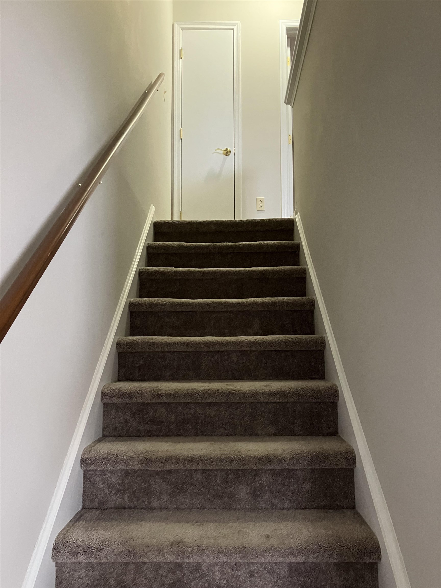 500 WINCHESTER AVE, STAUNTON, Virginia 24401, 2 Bedrooms Bedrooms, ,1 BathroomBathrooms,Residential,500 WINCHESTER AVE,671333 MLS # 671333