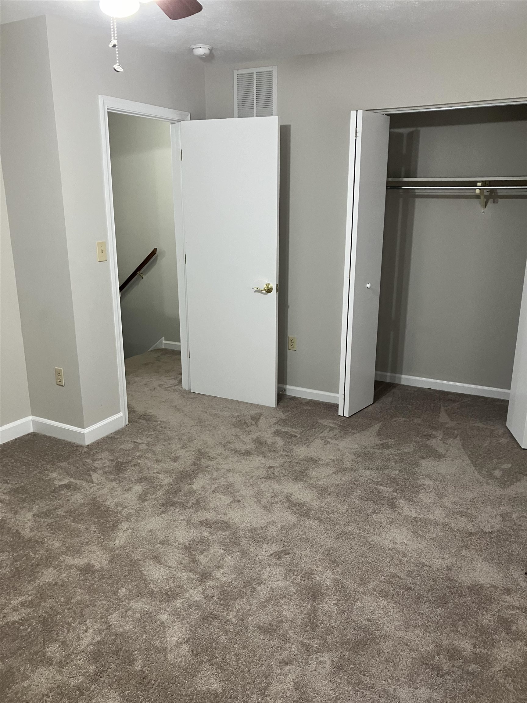 500 WINCHESTER AVE, STAUNTON, Virginia 24401, 2 Bedrooms Bedrooms, ,1 BathroomBathrooms,Residential,500 WINCHESTER AVE,671333 MLS # 671333