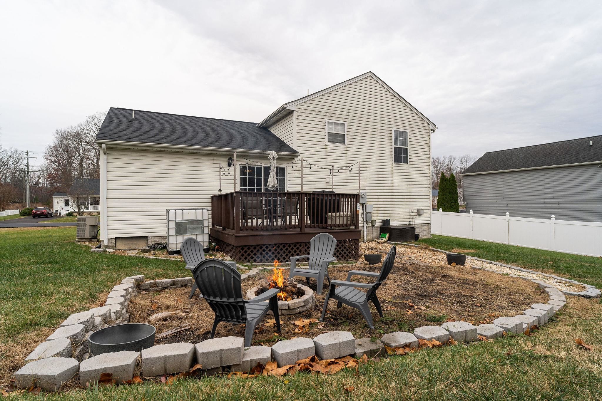 32 WOODSIDE DR, WAYNESBORO, Virginia 22980, 3 Bedrooms Bedrooms, ,2 BathroomsBathrooms,Residential,32 WOODSIDE DR,671336 MLS # 671336