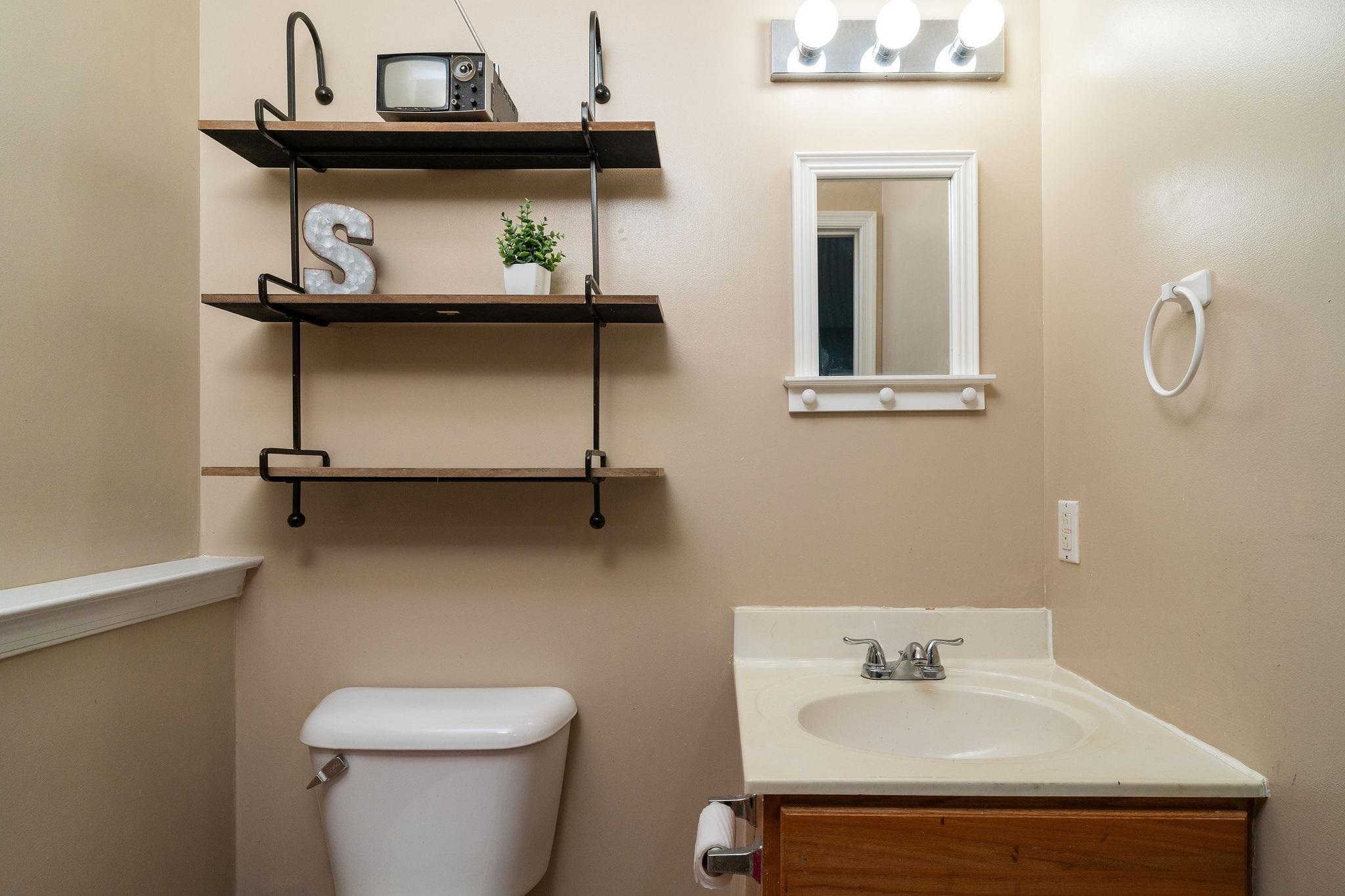 32 WOODSIDE DR, WAYNESBORO, Virginia 22980, 3 Bedrooms Bedrooms, ,2 BathroomsBathrooms,Residential,32 WOODSIDE DR,671336 MLS # 671336