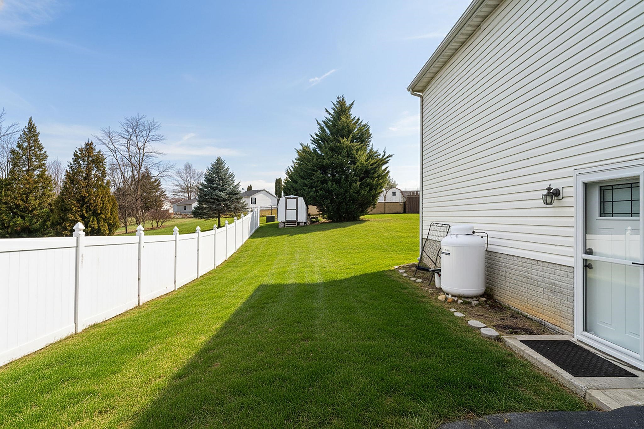 32 WOODSIDE DR, WAYNESBORO, Virginia 22980, 3 Bedrooms Bedrooms, ,2 BathroomsBathrooms,Residential,32 WOODSIDE DR,671336 MLS # 671336