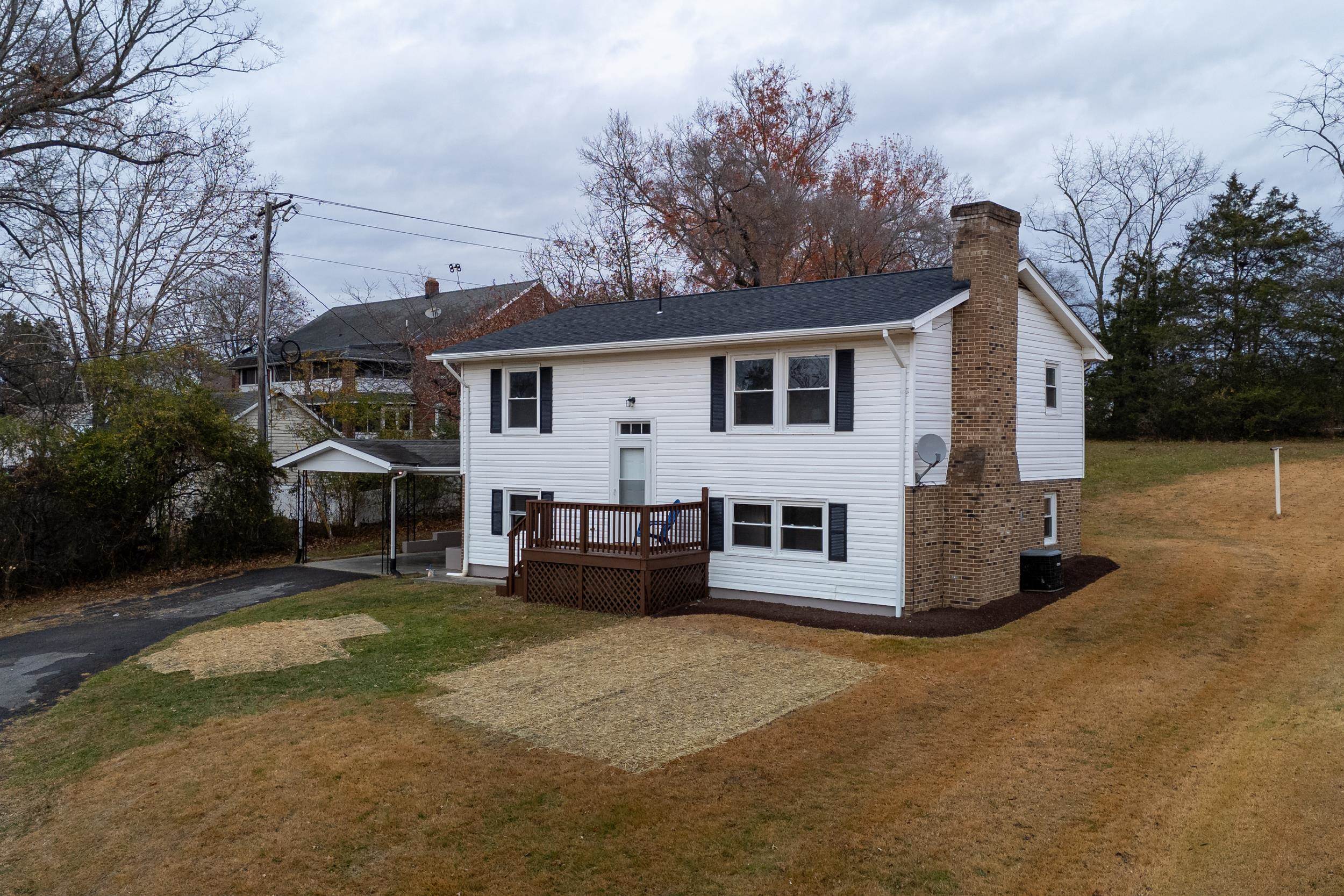 126 WELSH PARK PL, LEXINGTON, Virginia 24450, 4 Bedrooms Bedrooms, ,2 BathroomsBathrooms,Residential,126 WELSH PARK PL,671353 MLS # 671353 126 WELSH PARK PL, LEXINGTON, Virginia 24450, 4 Bedrooms Bedrooms, ,2 BathroomsBathrooms,Residential,126 WELSH PARK PL,671353 MLS # 671353