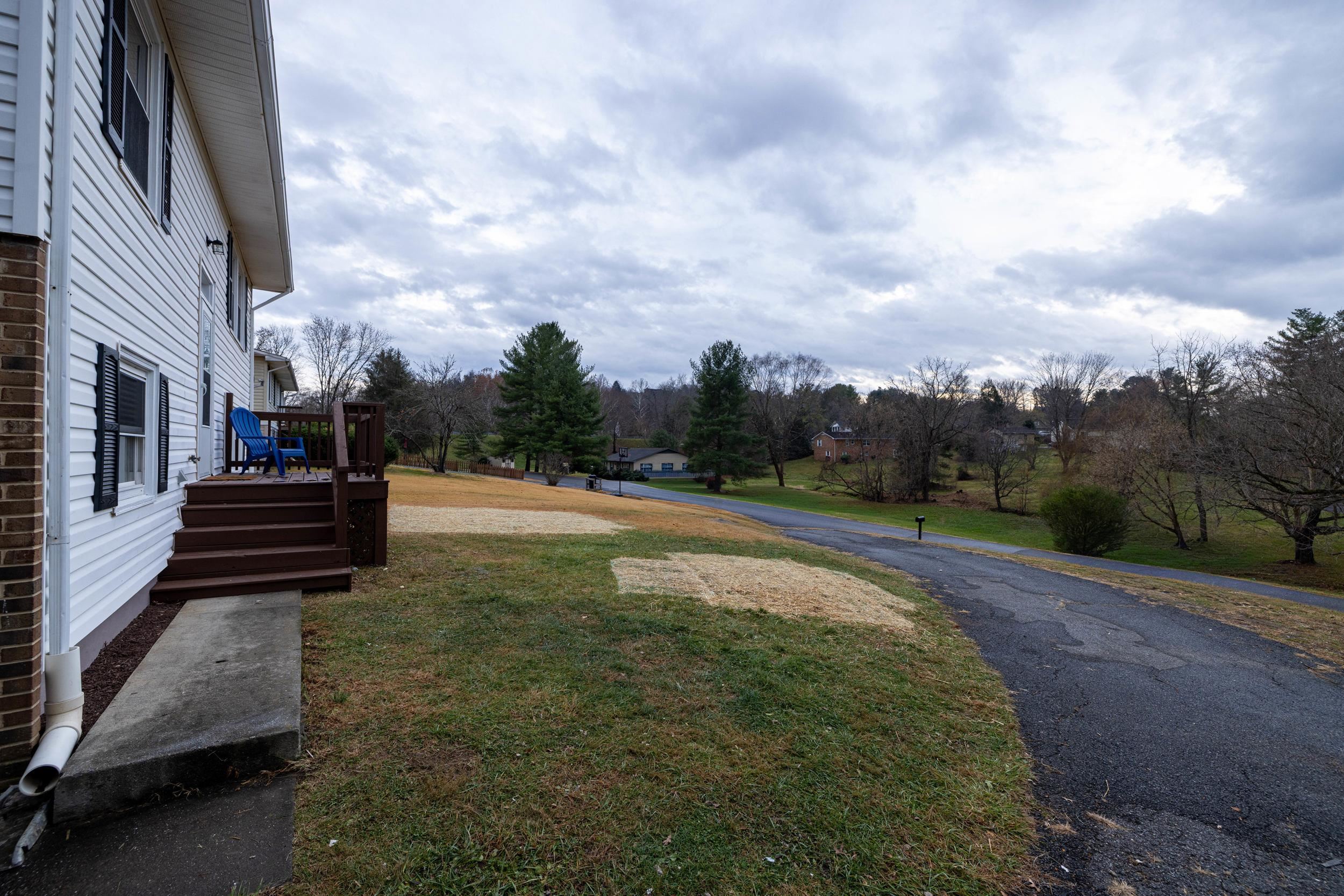 126 WELSH PARK PL, LEXINGTON, Virginia 24450, 4 Bedrooms Bedrooms, ,2 BathroomsBathrooms,Residential,126 WELSH PARK PL,671353 MLS # 671353 126 WELSH PARK PL, LEXINGTON, Virginia 24450, 4 Bedrooms Bedrooms, ,2 BathroomsBathrooms,Residential,126 WELSH PARK PL,671353 MLS # 671353