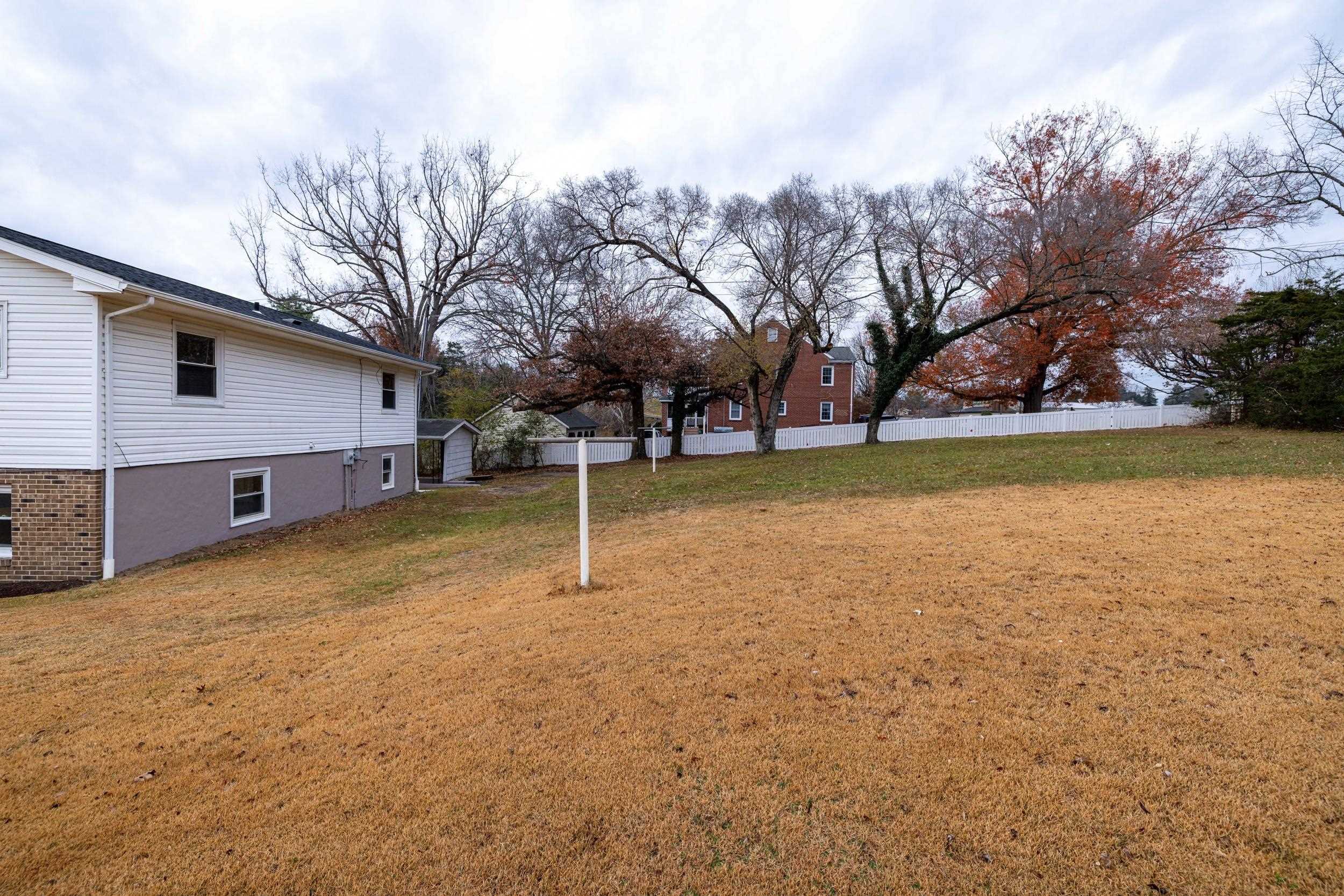 126 WELSH PARK PL, LEXINGTON, Virginia 24450, 4 Bedrooms Bedrooms, ,2 BathroomsBathrooms,Residential,126 WELSH PARK PL,671353 MLS # 671353 126 WELSH PARK PL, LEXINGTON, Virginia 24450, 4 Bedrooms Bedrooms, ,2 BathroomsBathrooms,Residential,126 WELSH PARK PL,671353 MLS # 671353