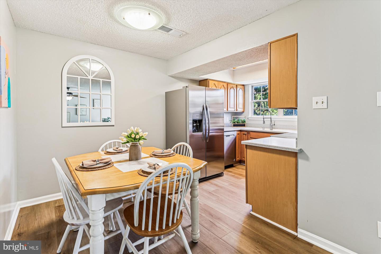 12102 GREENWAY CT #101, FAIRFAX, Virginia 22033, 3 Bedrooms Bedrooms, 8 Rooms Rooms,2 BathroomsBathrooms,Residential,For sale,12102 GREENWAY CT #101,VAFX2272614 MLS # VAFX2272614