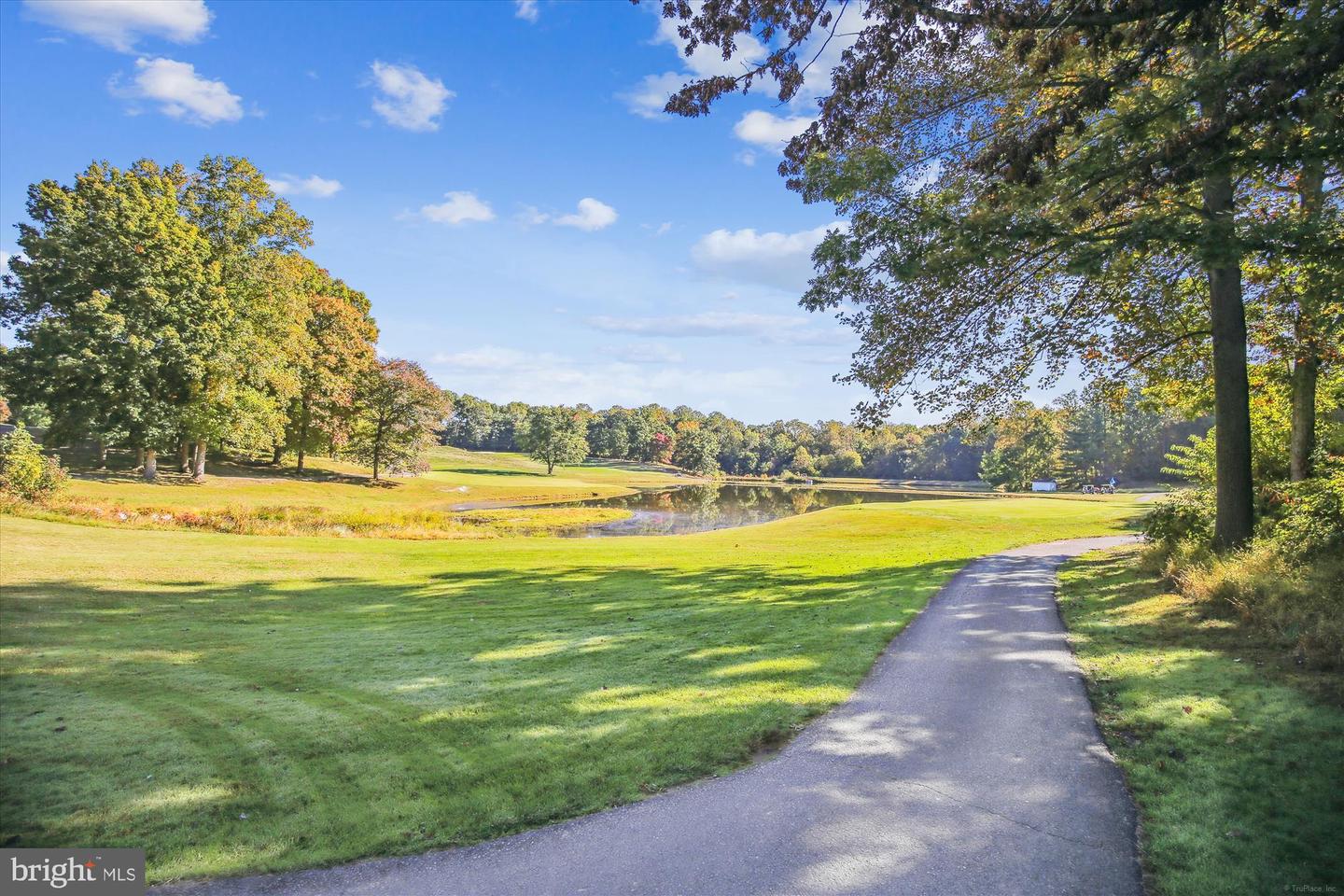 12102 GREENWAY CT #101, FAIRFAX, Virginia 22033, 3 Bedrooms Bedrooms, 8 Rooms Rooms,2 BathroomsBathrooms,Residential,For sale,12102 GREENWAY CT #101,VAFX2272614 MLS # VAFX2272614