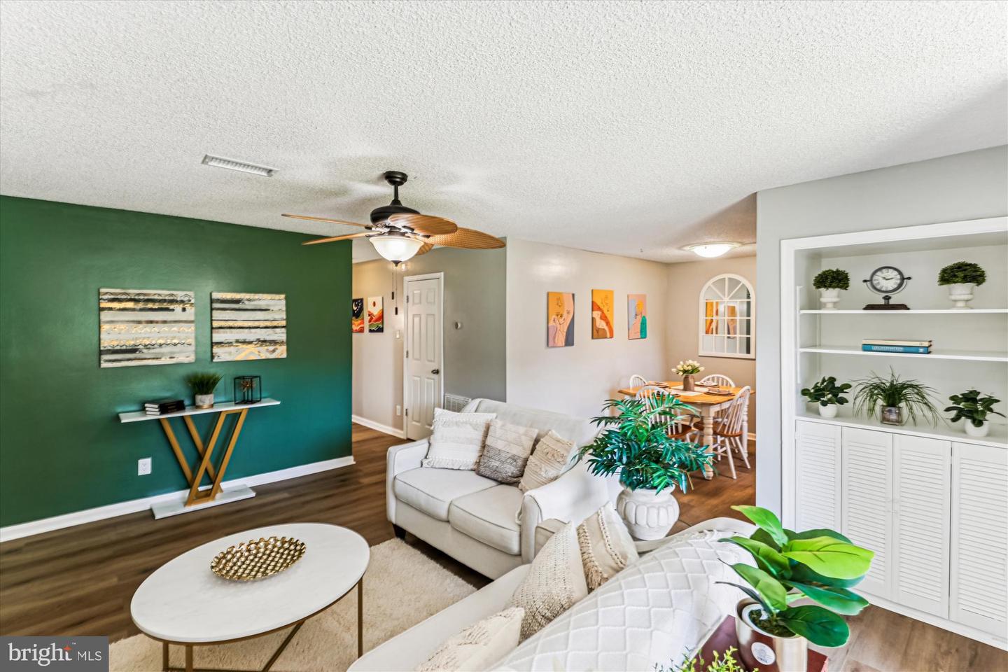 12102 GREENWAY CT #101, FAIRFAX, Virginia 22033, 3 Bedrooms Bedrooms, 8 Rooms Rooms,2 BathroomsBathrooms,Residential,For sale,12102 GREENWAY CT #101,VAFX2272614 MLS # VAFX2272614