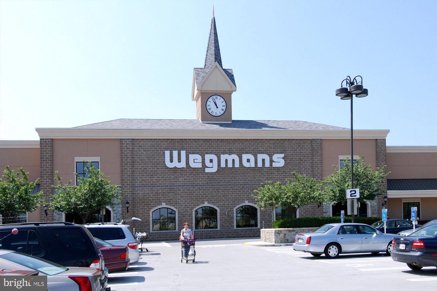 12102 GREENWAY CT #101, FAIRFAX, Virginia 22033, 3 Bedrooms Bedrooms, 8 Rooms Rooms,2 BathroomsBathrooms,Residential,For sale,12102 GREENWAY CT #101,VAFX2272614 MLS # VAFX2272614