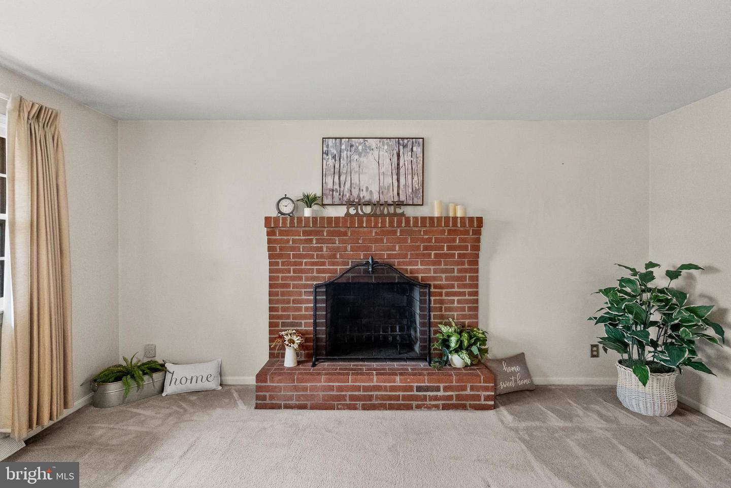 212 TAYLOR ST, FREDERICKSBURG, Virginia 22405, 4 Bedrooms Bedrooms, ,2 BathroomsBathrooms,Residential,For sale,212 TAYLOR ST,VAST2043300 MLS # VAST2043300 212 TAYLOR ST, FREDERICKSBURG, Virginia 22405, 4 Bedrooms Bedrooms, ,2 BathroomsBathrooms,Residential,For sale,212 TAYLOR ST,VAST2043300 MLS # VAST2043300