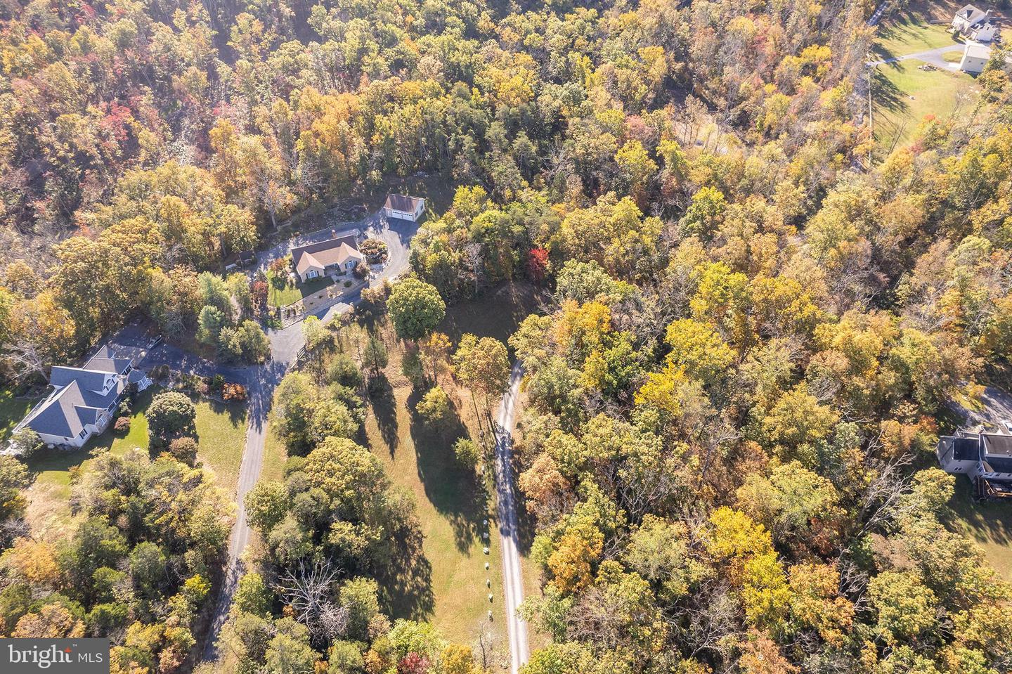 155 SIGNAL CT, STRASBURG, Virginia 22657, 2 Bedrooms Bedrooms, 9 Rooms Rooms,2 BathroomsBathrooms,Residential,For sale,155 SIGNAL CT,VAWR2012522 MLS # VAWR2012522