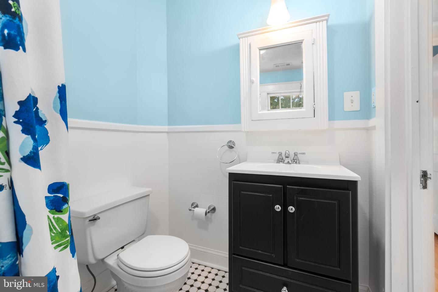 900 WOLFE ST, FREDERICKSBURG, Virginia 22401, 4 Bedrooms Bedrooms, ,3 BathroomsBathrooms,Residential,For sale,900 WOLFE ST,VAFB2009096 MLS # VAFB2009096