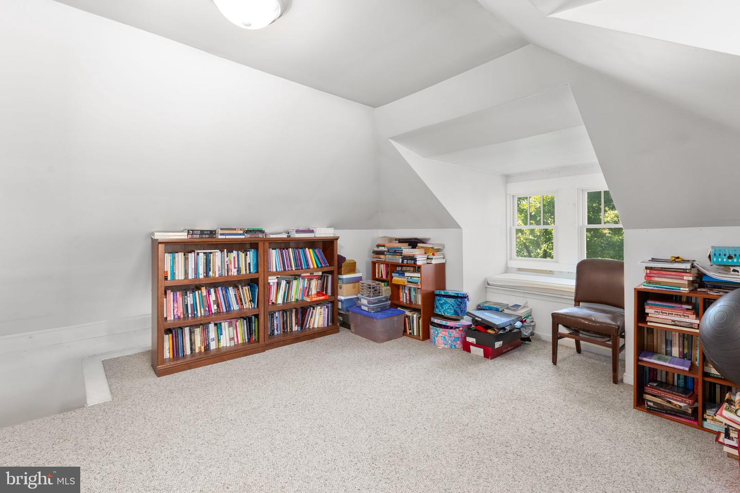 900 WOLFE ST, FREDERICKSBURG, Virginia 22401, 4 Bedrooms Bedrooms, ,3 BathroomsBathrooms,Residential,For sale,900 WOLFE ST,VAFB2009096 MLS # VAFB2009096