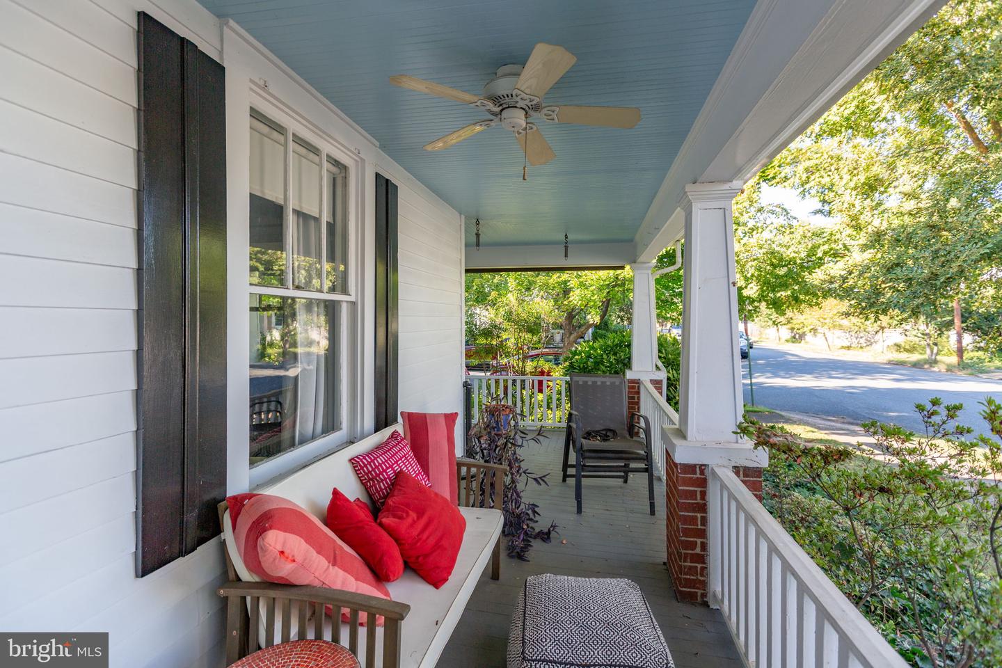 900 WOLFE ST, FREDERICKSBURG, Virginia 22401, 4 Bedrooms Bedrooms, ,3 BathroomsBathrooms,Residential,For sale,900 WOLFE ST,VAFB2009096 MLS # VAFB2009096