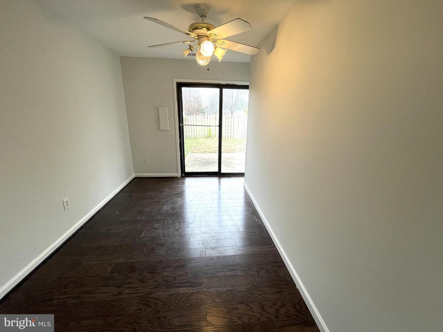 622 CLEARWATER CT, HERNDON, Virginia 20170, 3 Bedrooms Bedrooms, ,2 BathroomsBathrooms,Residential,For sale,622 CLEARWATER CT,VAFX2274372 MLS # VAFX2274372