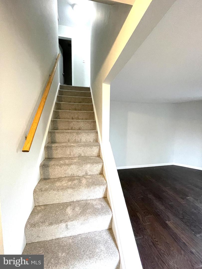 622 CLEARWATER CT, HERNDON, Virginia 20170, 3 Bedrooms Bedrooms, ,2 BathroomsBathrooms,Residential,For sale,622 CLEARWATER CT,VAFX2274372 MLS # VAFX2274372