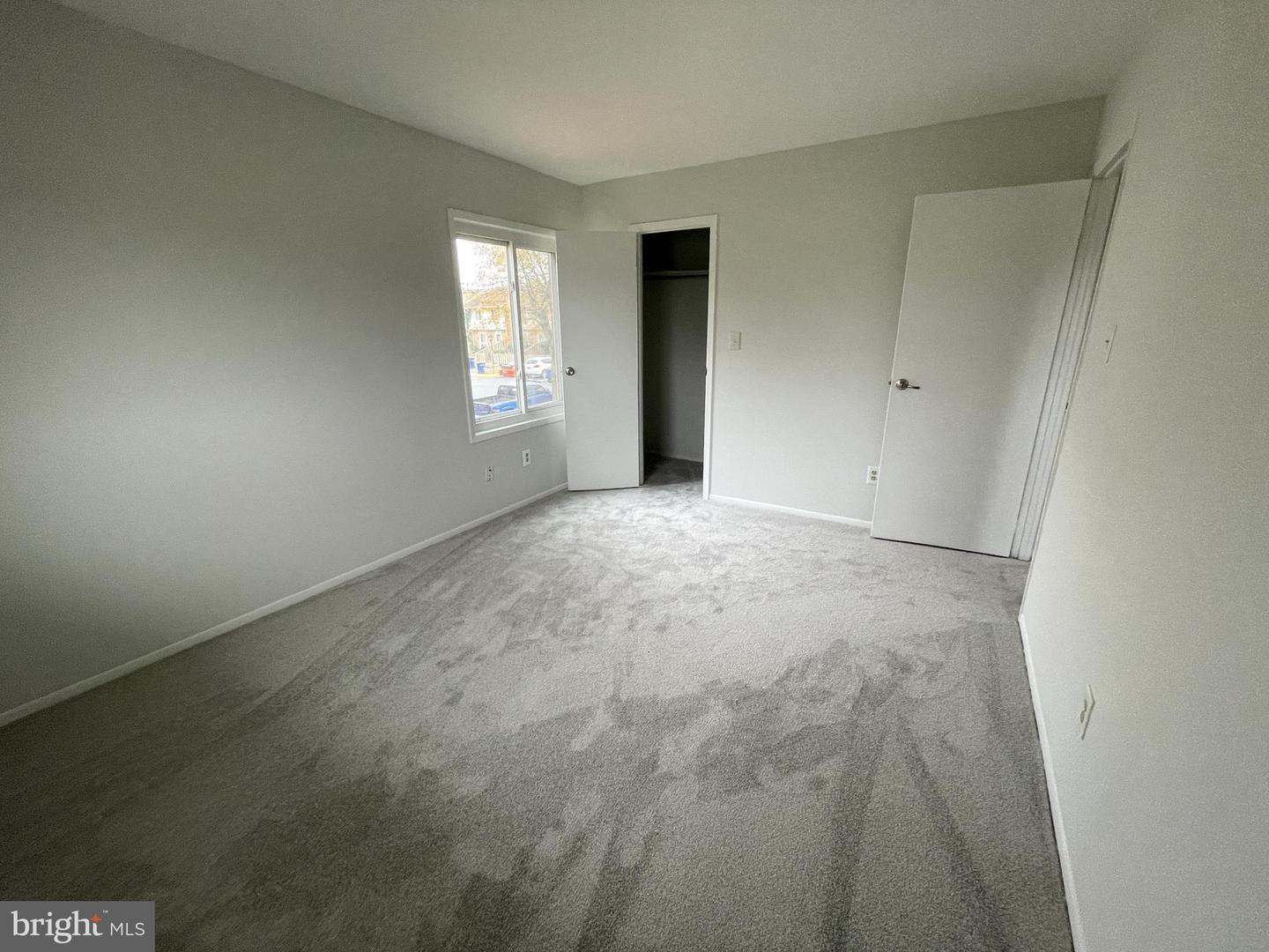 622 CLEARWATER CT, HERNDON, Virginia 20170, 3 Bedrooms Bedrooms, ,2 BathroomsBathrooms,Residential,For sale,622 CLEARWATER CT,VAFX2274372 MLS # VAFX2274372