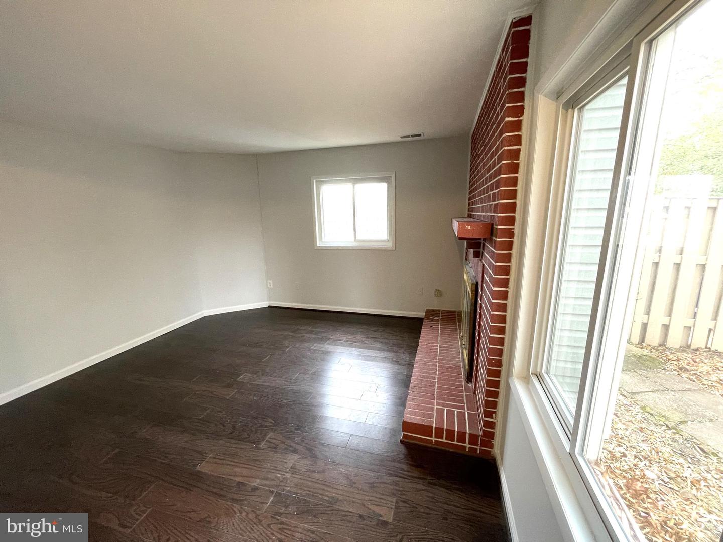 622 CLEARWATER CT, HERNDON, Virginia 20170, 3 Bedrooms Bedrooms, ,2 BathroomsBathrooms,Residential,For sale,622 CLEARWATER CT,VAFX2274372 MLS # VAFX2274372