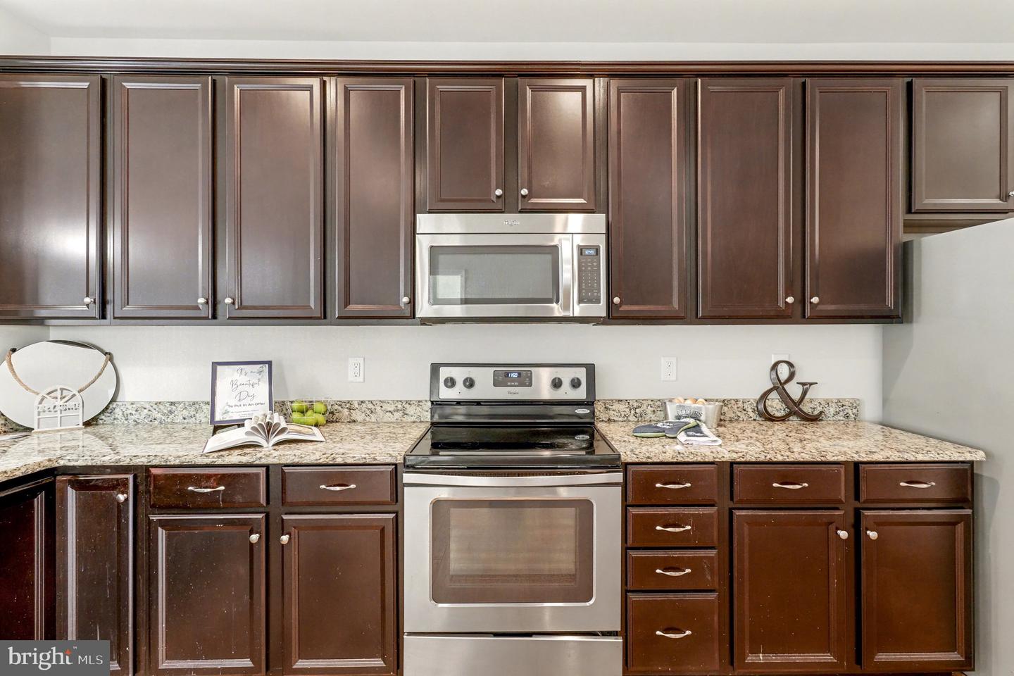 10219 WAXCOMB PL, MECHANICSVILLE, Virginia 23116, 4 Bedrooms Bedrooms, ,2 BathroomsBathrooms,Residential,For sale,10219 WAXCOMB PL,VAHA2001090 MLS # VAHA2001090