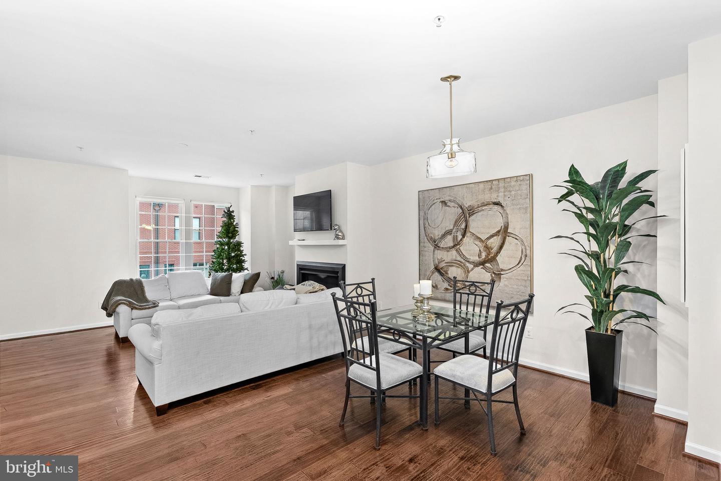 459 KORNBLAU TER SE, LEESBURG, Virginia 20175, 3 Bedrooms Bedrooms, ,2 BathroomsBathrooms,Residential,For sale,459 KORNBLAU TER SE,VALO2109758 MLS # VALO2109758