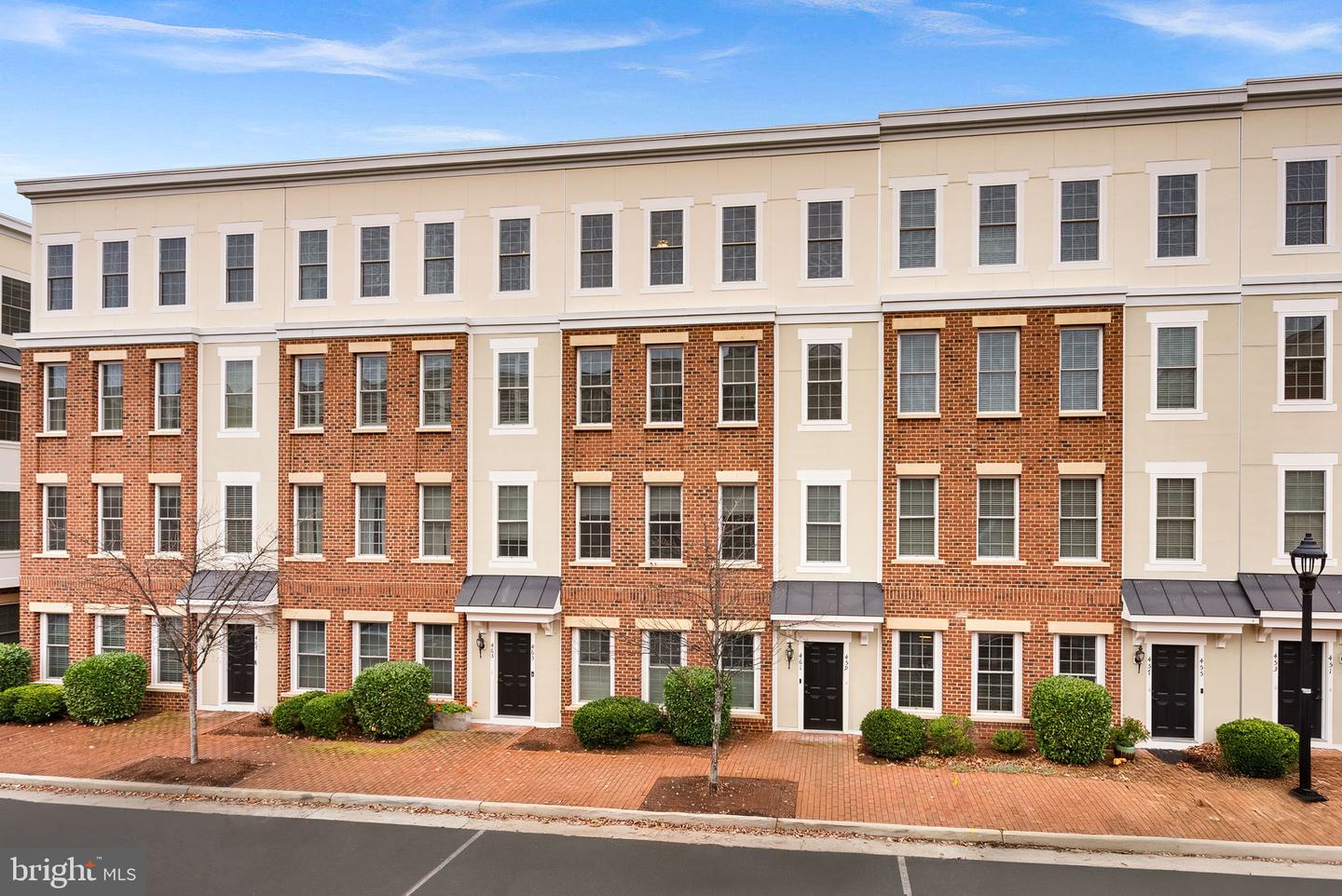 459 KORNBLAU TER SE, LEESBURG, Virginia 20175, 3 Bedrooms Bedrooms, ,2 BathroomsBathrooms,Residential,For sale,459 KORNBLAU TER SE,VALO2109758 MLS # VALO2109758