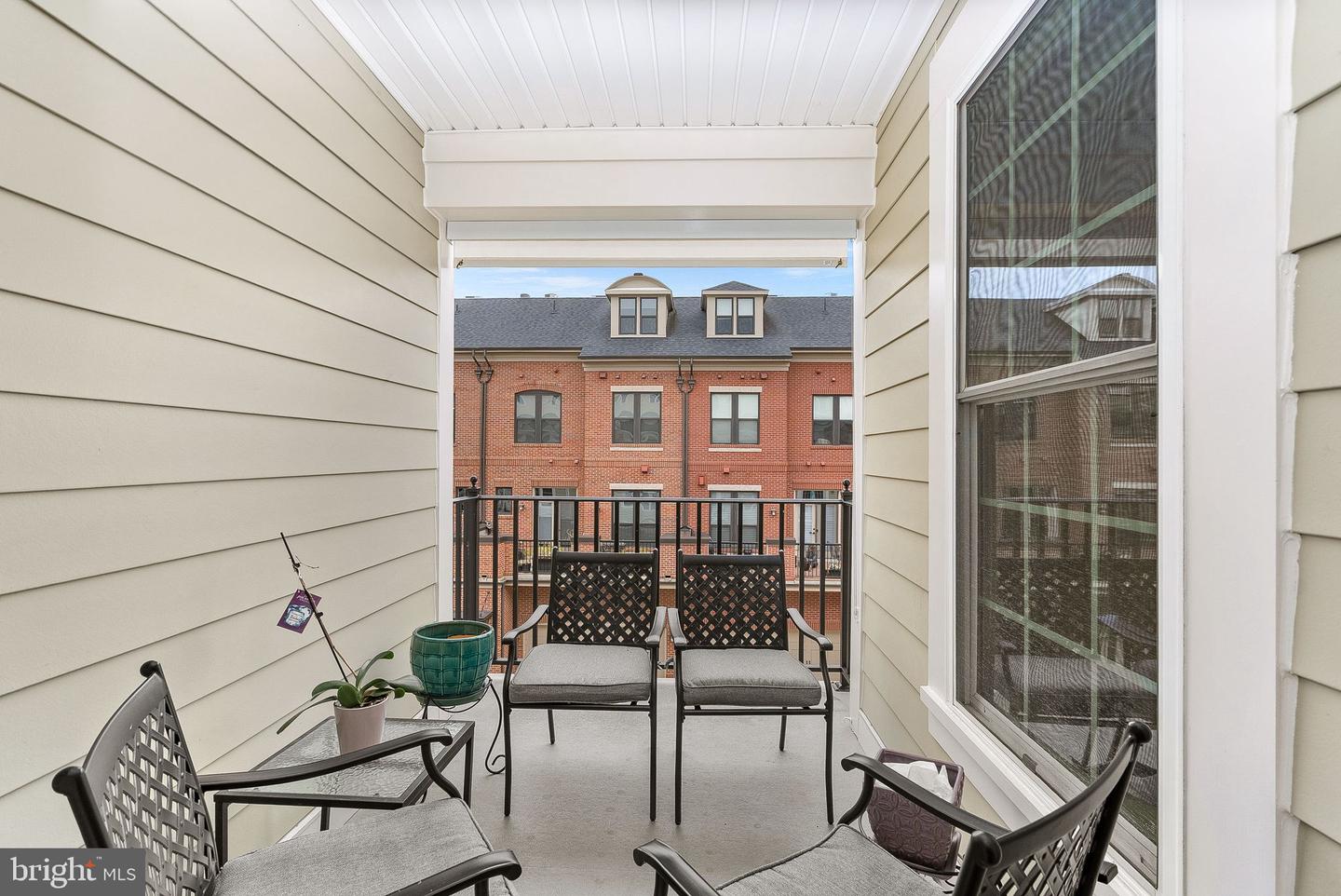 459 KORNBLAU TER SE, LEESBURG, Virginia 20175, 3 Bedrooms Bedrooms, ,2 BathroomsBathrooms,Residential,For sale,459 KORNBLAU TER SE,VALO2109758 MLS # VALO2109758