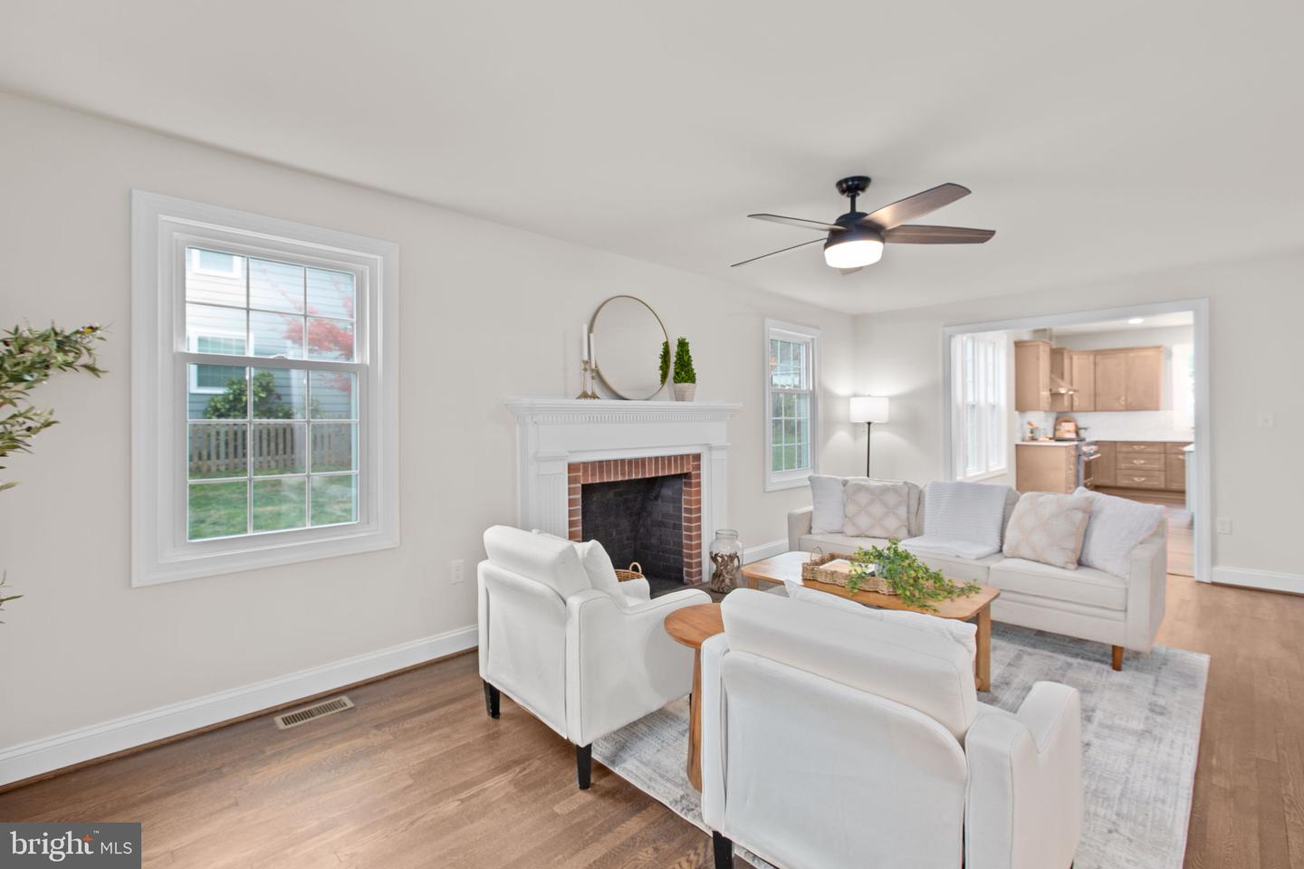 913 SYLVANIA AVE, FREDERICKSBURG, Virginia 22401, 5 Bedrooms Bedrooms, ,4 BathroomsBathrooms,Residential,For sale,913 SYLVANIA AVE,VAFB2009198 MLS # VAFB2009198