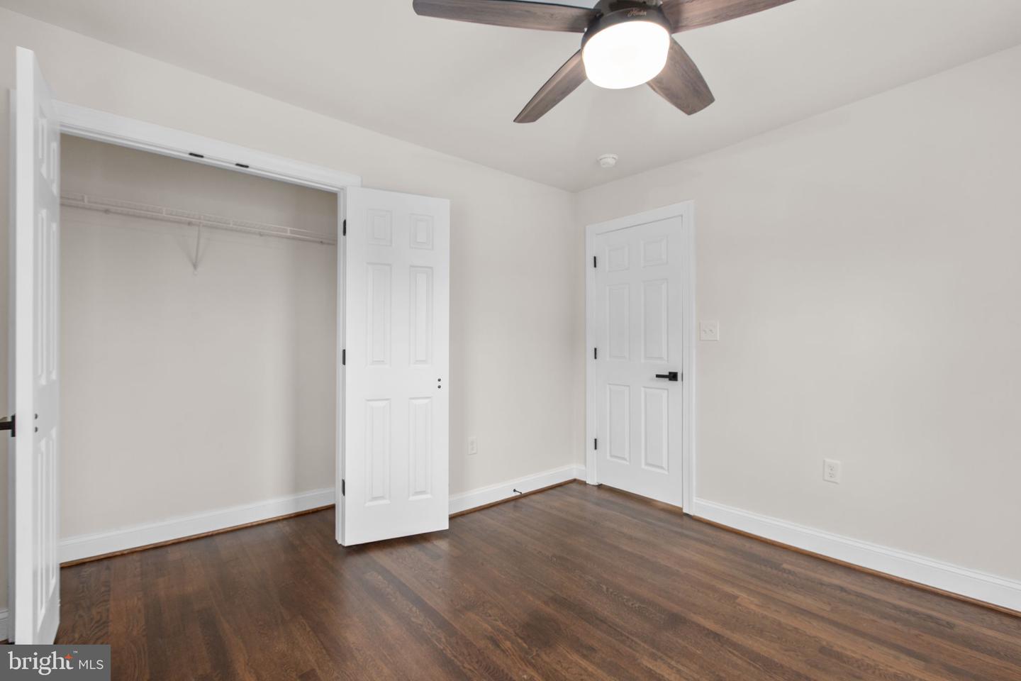 913 SYLVANIA AVE, FREDERICKSBURG, Virginia 22401, 5 Bedrooms Bedrooms, ,4 BathroomsBathrooms,Residential,For sale,913 SYLVANIA AVE,VAFB2009198 MLS # VAFB2009198