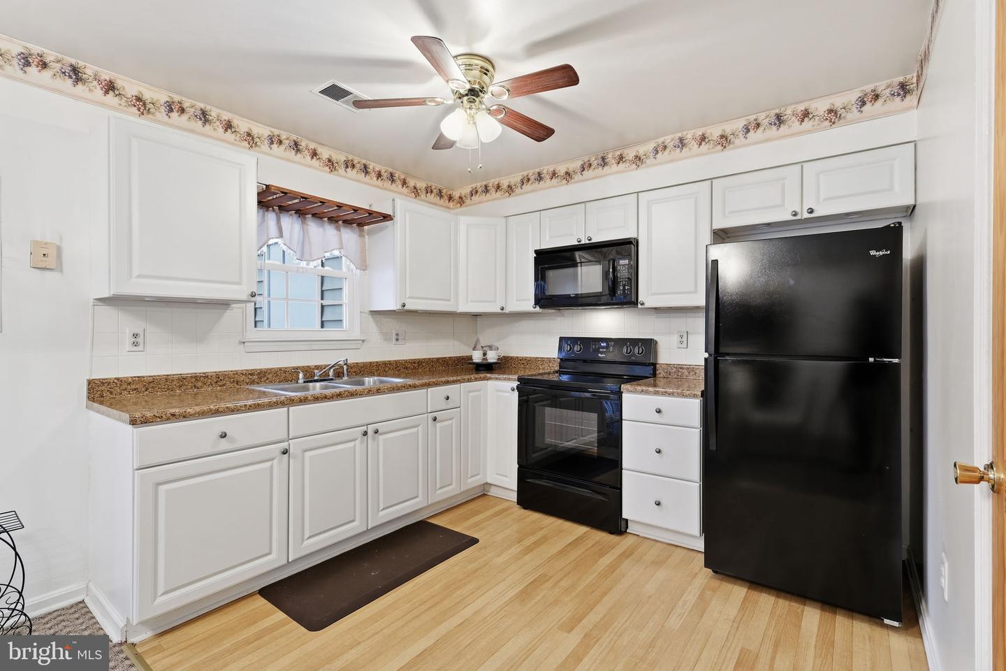 8565 PELLAM CT, MARSHALL, Virginia 20115, 3 Bedrooms Bedrooms, ,1 BathroomBathrooms,Residential,For sale,8565 PELLAM CT,VAFQ2019550 MLS # VAFQ2019550