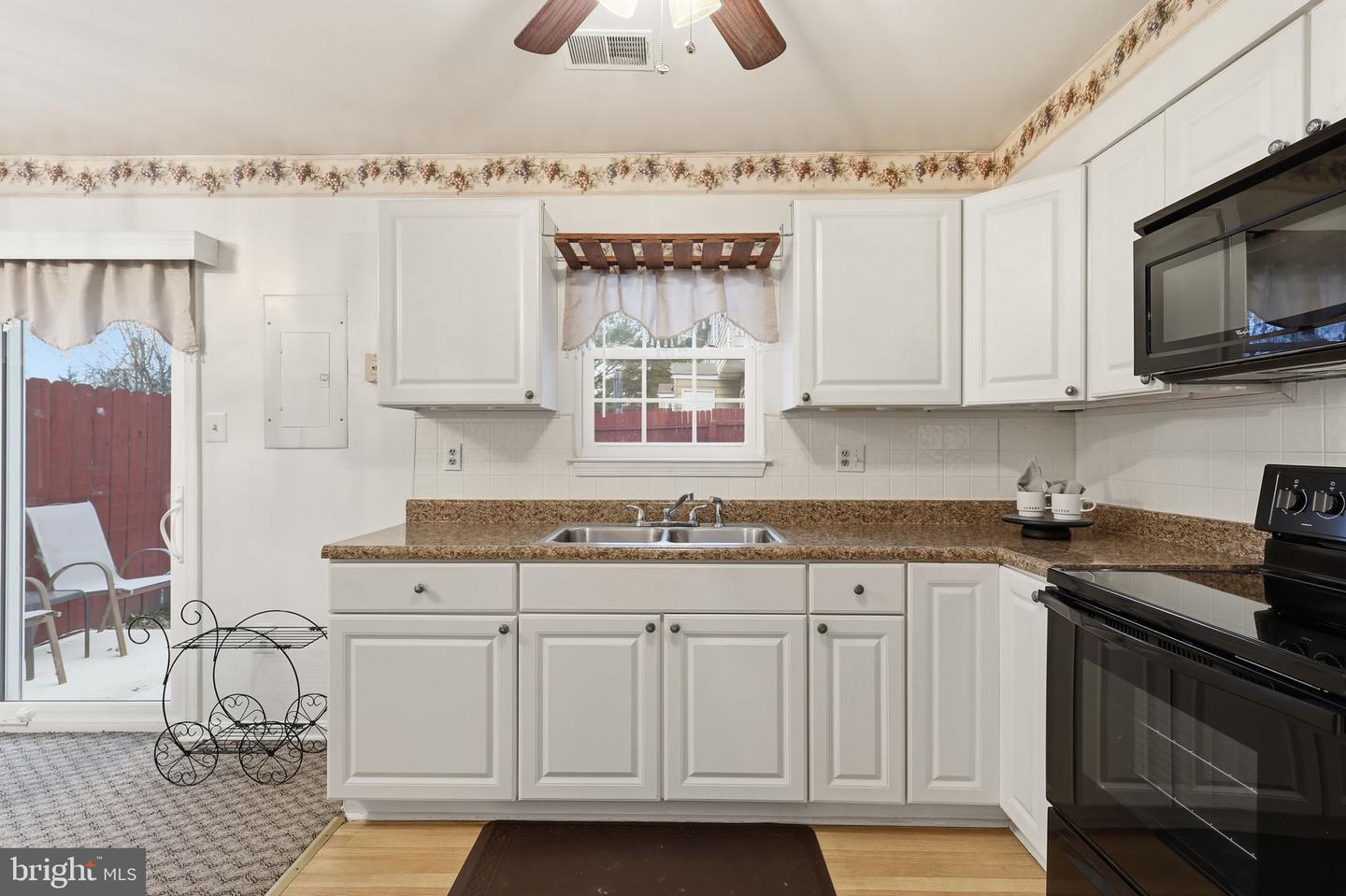 8565 PELLAM CT, MARSHALL, Virginia 20115, 3 Bedrooms Bedrooms, ,1 BathroomBathrooms,Residential,For sale,8565 PELLAM CT,VAFQ2019550 MLS # VAFQ2019550