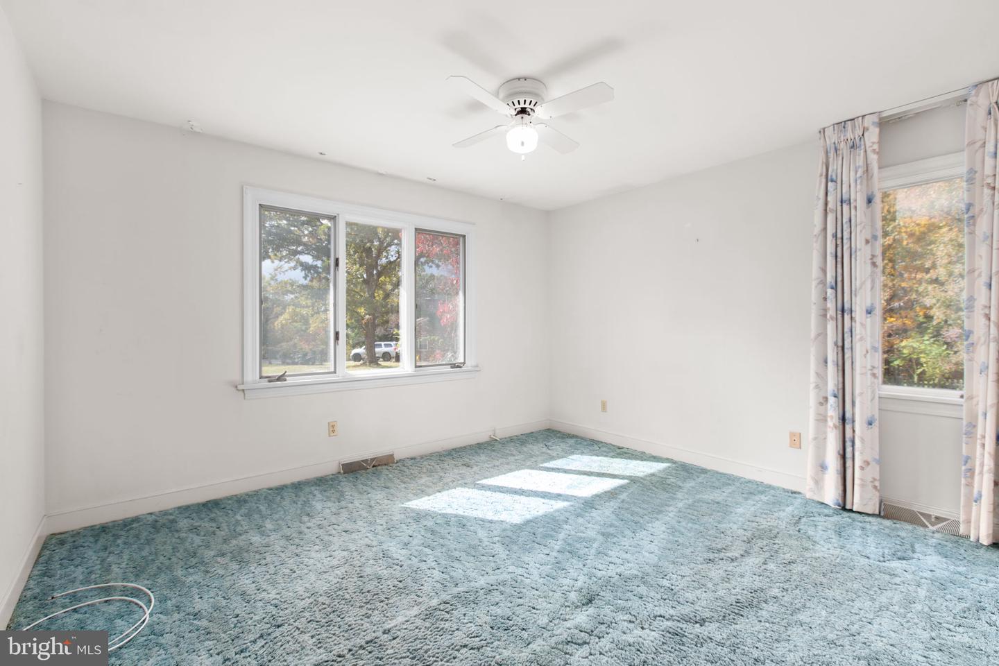 31 LITTLE CREEK LN, FREDERICKSBURG, Virginia 22405, 3 Bedrooms Bedrooms, ,3 BathroomsBathrooms,Residential,For sale,31 LITTLE CREEK LN,VAST2043966 MLS # VAST2043966