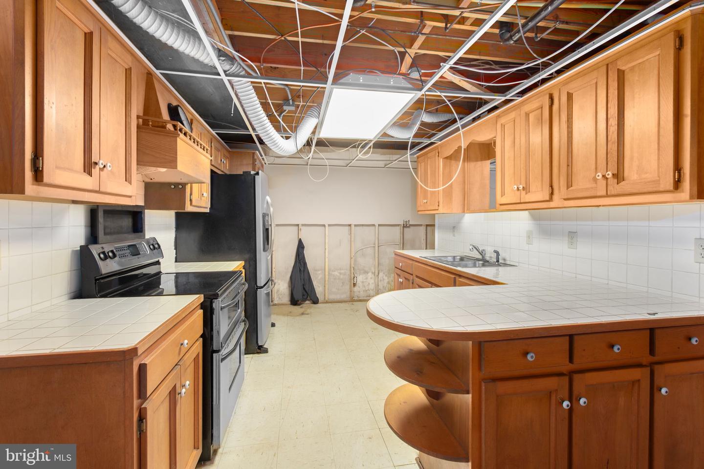 31 LITTLE CREEK LN, FREDERICKSBURG, Virginia 22405, 3 Bedrooms Bedrooms, ,3 BathroomsBathrooms,Residential,For sale,31 LITTLE CREEK LN,VAST2043966 MLS # VAST2043966