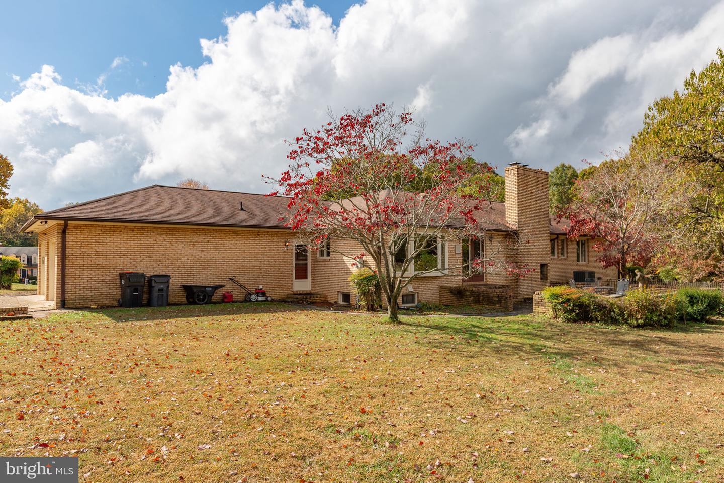 31 LITTLE CREEK LN, FREDERICKSBURG, Virginia 22405, 3 Bedrooms Bedrooms, ,3 BathroomsBathrooms,Residential,For sale,31 LITTLE CREEK LN,VAST2043966 MLS # VAST2043966