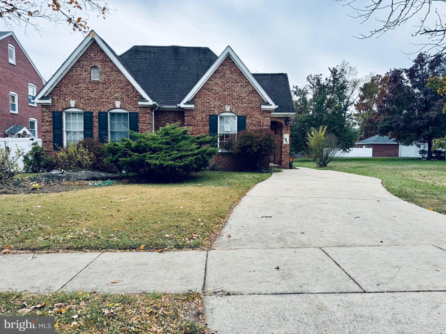 687 WOODLAND AVE, WINCHESTER, Virginia 22601, 3 Bedrooms Bedrooms, ,4 BathroomsBathrooms,Residential,For sale,687 WOODLAND AVE,VAWI2009394 MLS # VAWI2009394