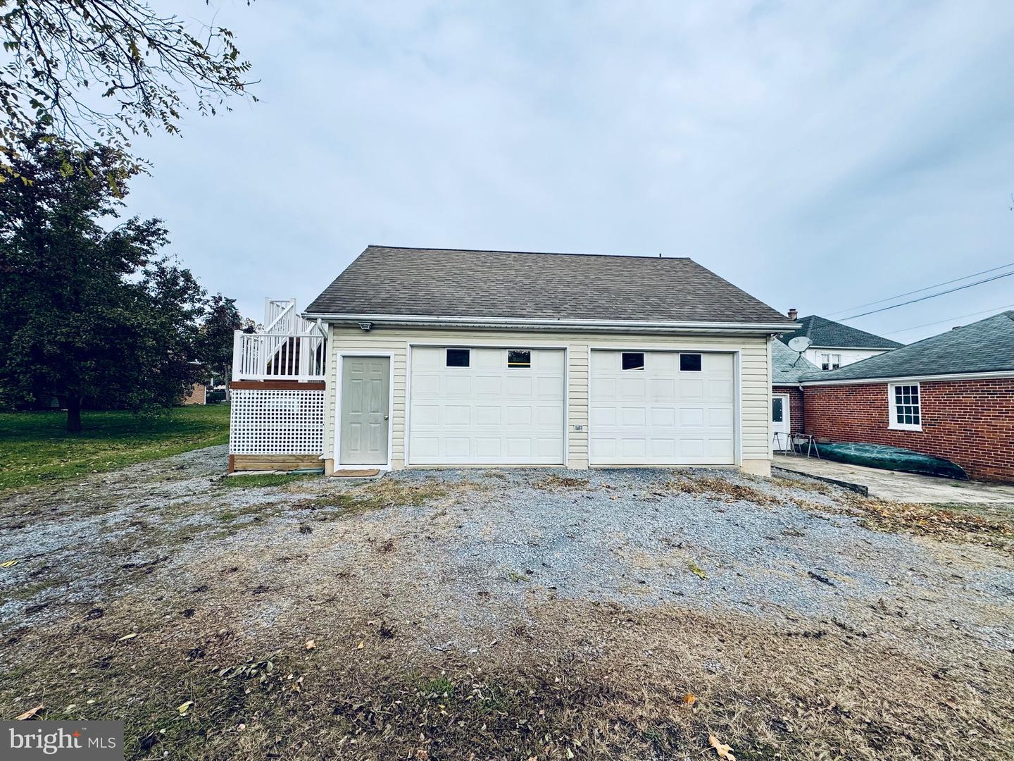 687 WOODLAND AVE, WINCHESTER, Virginia 22601, 3 Bedrooms Bedrooms, ,4 BathroomsBathrooms,Residential,For sale,687 WOODLAND AVE,VAWI2009394 MLS # VAWI2009394