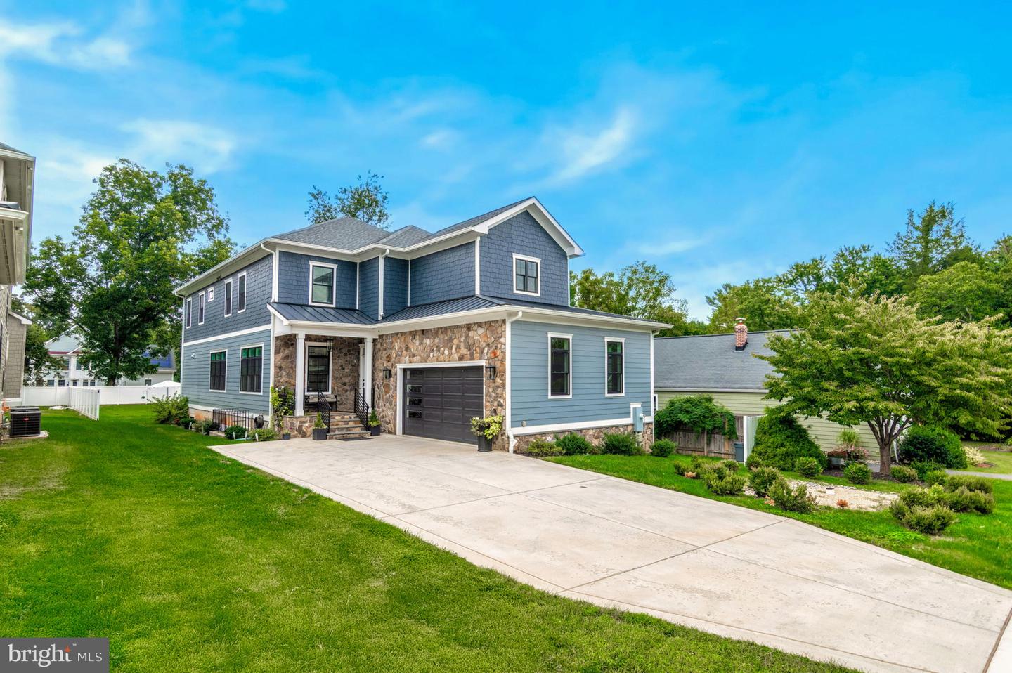 10708 WARWICK AVE, FAIRFAX, Virginia 22030, 6 Bedrooms Bedrooms, ,5 BathroomsBathrooms,Residential,For sale,10708 WARWICK AVE,VAFC2007300 MLS # VAFC2007300