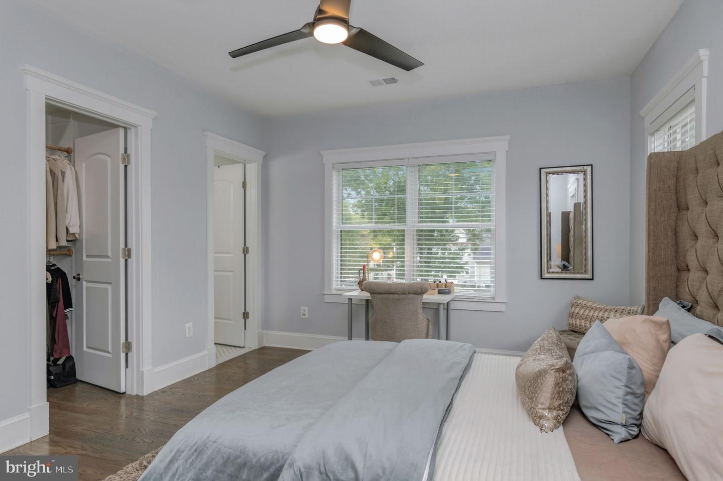 10708 WARWICK AVE, FAIRFAX, Virginia 22030, 6 Bedrooms Bedrooms, ,5 BathroomsBathrooms,Residential,For sale,10708 WARWICK AVE,VAFC2007300 MLS # VAFC2007300 10708 WARWICK AVE, FAIRFAX, Virginia 22030, 6 Bedrooms Bedrooms, ,5 BathroomsBathrooms,Residential,For sale,10708 WARWICK AVE,VAFC2007300 MLS # VAFC2007300