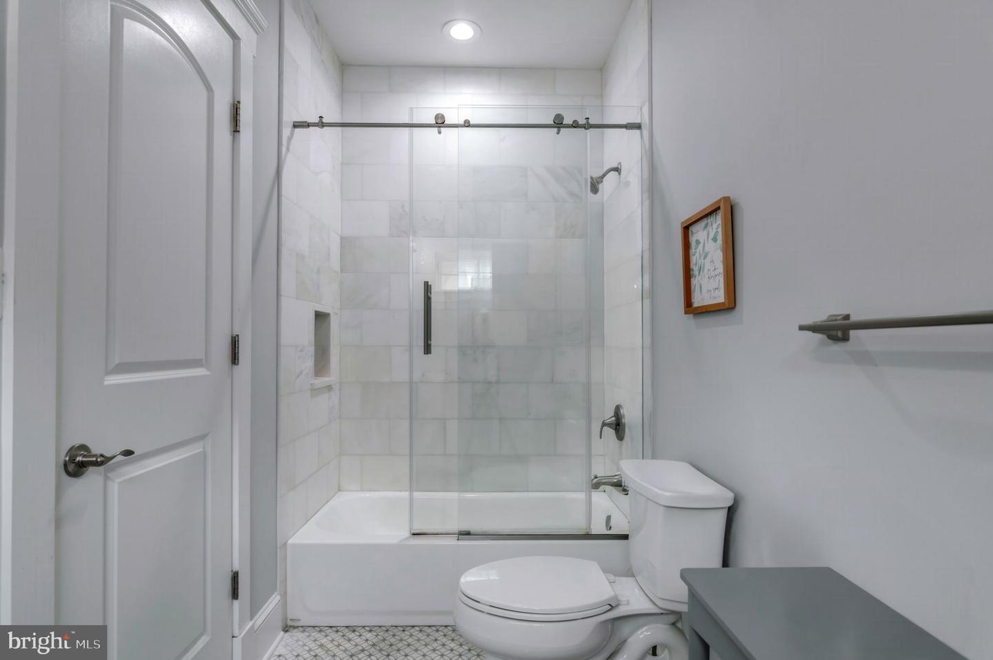 10708 WARWICK AVE, FAIRFAX, Virginia 22030, 6 Bedrooms Bedrooms, ,5 BathroomsBathrooms,Residential,For sale,10708 WARWICK AVE,VAFC2007300 MLS # VAFC2007300 10708 WARWICK AVE, FAIRFAX, Virginia 22030, 6 Bedrooms Bedrooms, ,5 BathroomsBathrooms,Residential,For sale,10708 WARWICK AVE,VAFC2007300 MLS # VAFC2007300