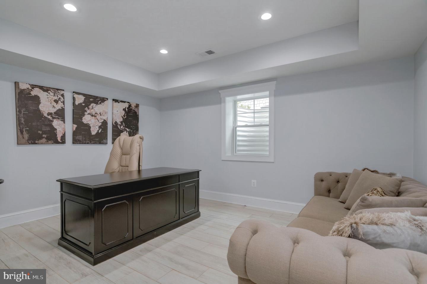 10708 WARWICK AVE, FAIRFAX, Virginia 22030, 6 Bedrooms Bedrooms, ,5 BathroomsBathrooms,Residential,For sale,10708 WARWICK AVE,VAFC2007300 MLS # VAFC2007300 10708 WARWICK AVE, FAIRFAX, Virginia 22030, 6 Bedrooms Bedrooms, ,5 BathroomsBathrooms,Residential,For sale,10708 WARWICK AVE,VAFC2007300 MLS # VAFC2007300