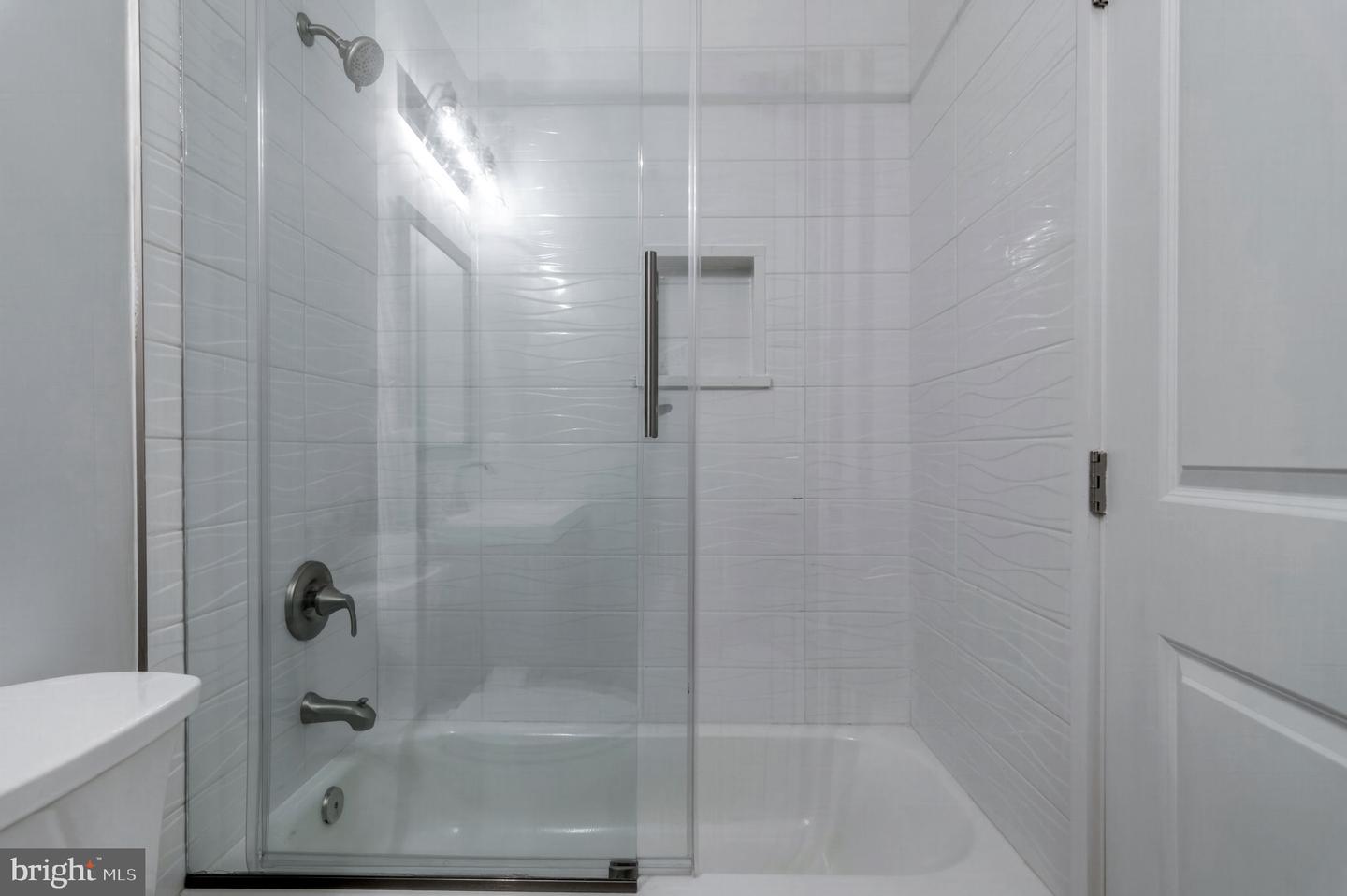 10708 WARWICK AVE, FAIRFAX, Virginia 22030, 6 Bedrooms Bedrooms, ,5 BathroomsBathrooms,Residential,For sale,10708 WARWICK AVE,VAFC2007300 MLS # VAFC2007300 10708 WARWICK AVE, FAIRFAX, Virginia 22030, 6 Bedrooms Bedrooms, ,5 BathroomsBathrooms,Residential,For sale,10708 WARWICK AVE,VAFC2007300 MLS # VAFC2007300