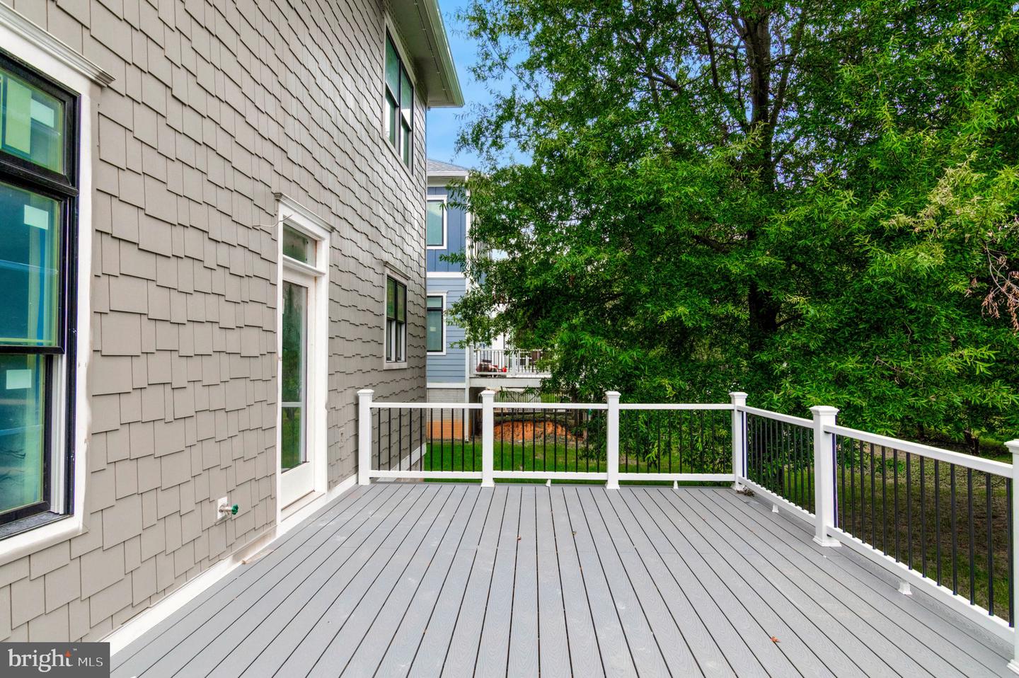 10708 WARWICK AVE, FAIRFAX, Virginia 22030, 6 Bedrooms Bedrooms, ,5 BathroomsBathrooms,Residential,For sale,10708 WARWICK AVE,VAFC2007300 MLS # VAFC2007300 10708 WARWICK AVE, FAIRFAX, Virginia 22030, 6 Bedrooms Bedrooms, ,5 BathroomsBathrooms,Residential,For sale,10708 WARWICK AVE,VAFC2007300 MLS # VAFC2007300