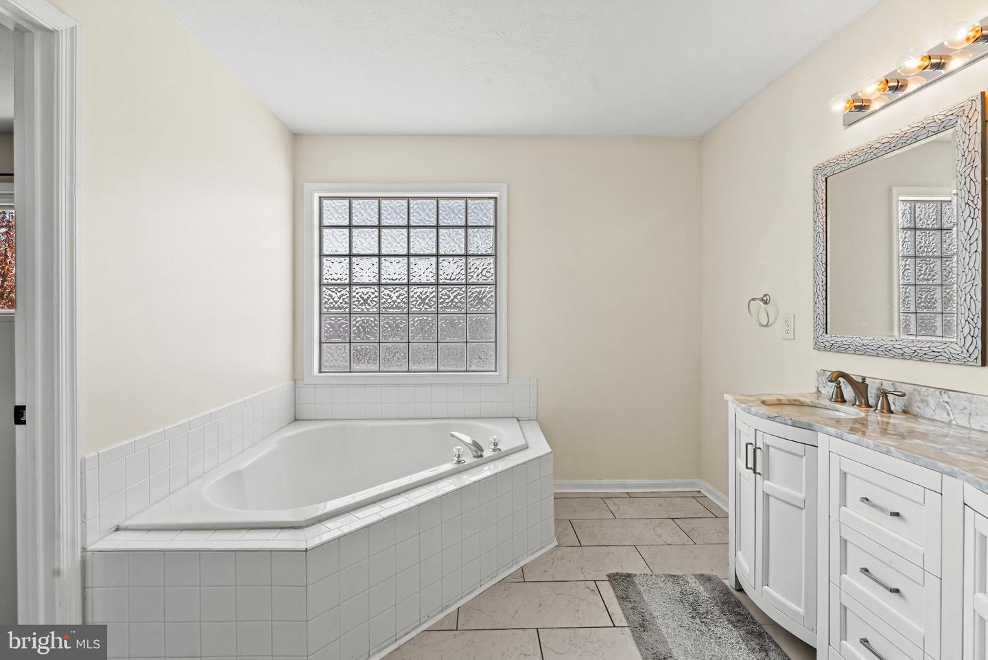 12004 MAJESTIC CT, FREDERICKSBURG, Virginia 22407, 4 Bedrooms Bedrooms, ,3 BathroomsBathrooms,Residential,For sale,12004 MAJESTIC CT,VASP2037430 MLS # VASP2037430