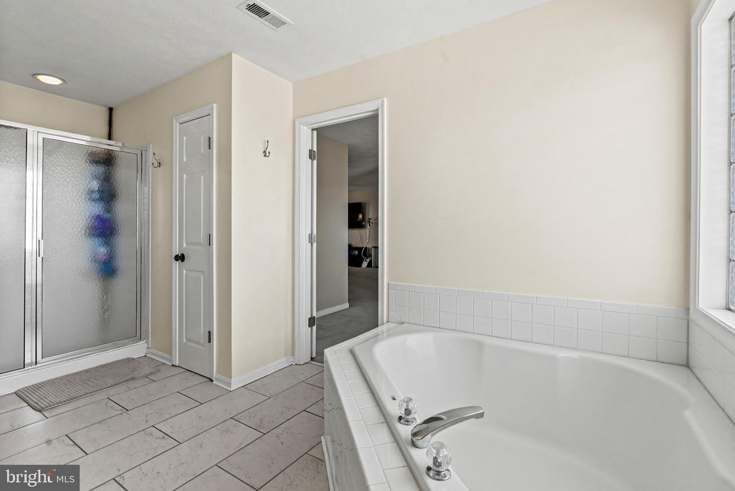 12004 MAJESTIC CT, FREDERICKSBURG, Virginia 22407, 4 Bedrooms Bedrooms, ,3 BathroomsBathrooms,Residential,For sale,12004 MAJESTIC CT,VASP2037430 MLS # VASP2037430