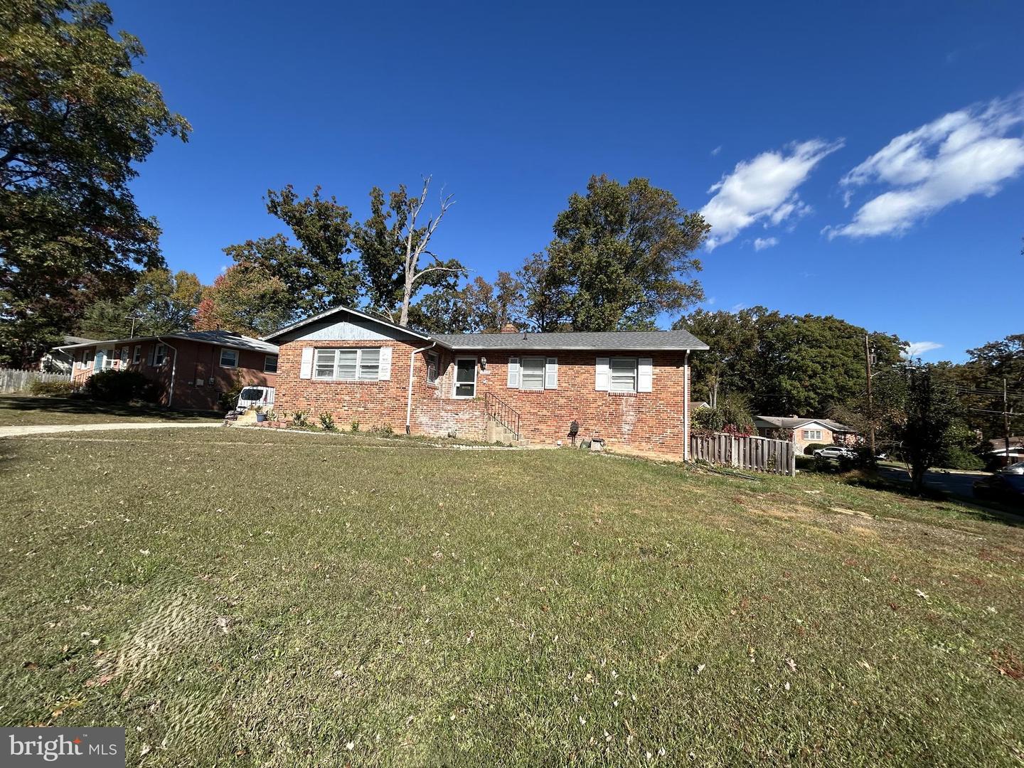 10918 WARWICK AVE, FAIRFAX, Virginia 22030, 4 Bedrooms Bedrooms, ,3 BathroomsBathrooms,Residential,For sale,10918 WARWICK AVE,VAFC2007304 MLS # VAFC2007304