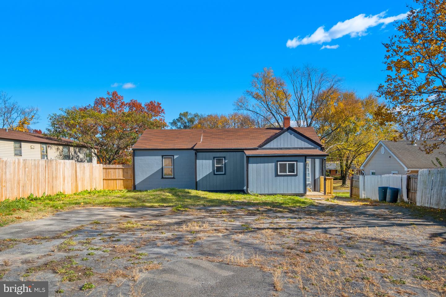 1080 AIRPORT RD, WINCHESTER, Virginia 22602, 2 Bedrooms Bedrooms, ,2 BathroomsBathrooms,Residential,For sale,1080 AIRPORT RD,VAFV2037956 MLS # VAFV2037956