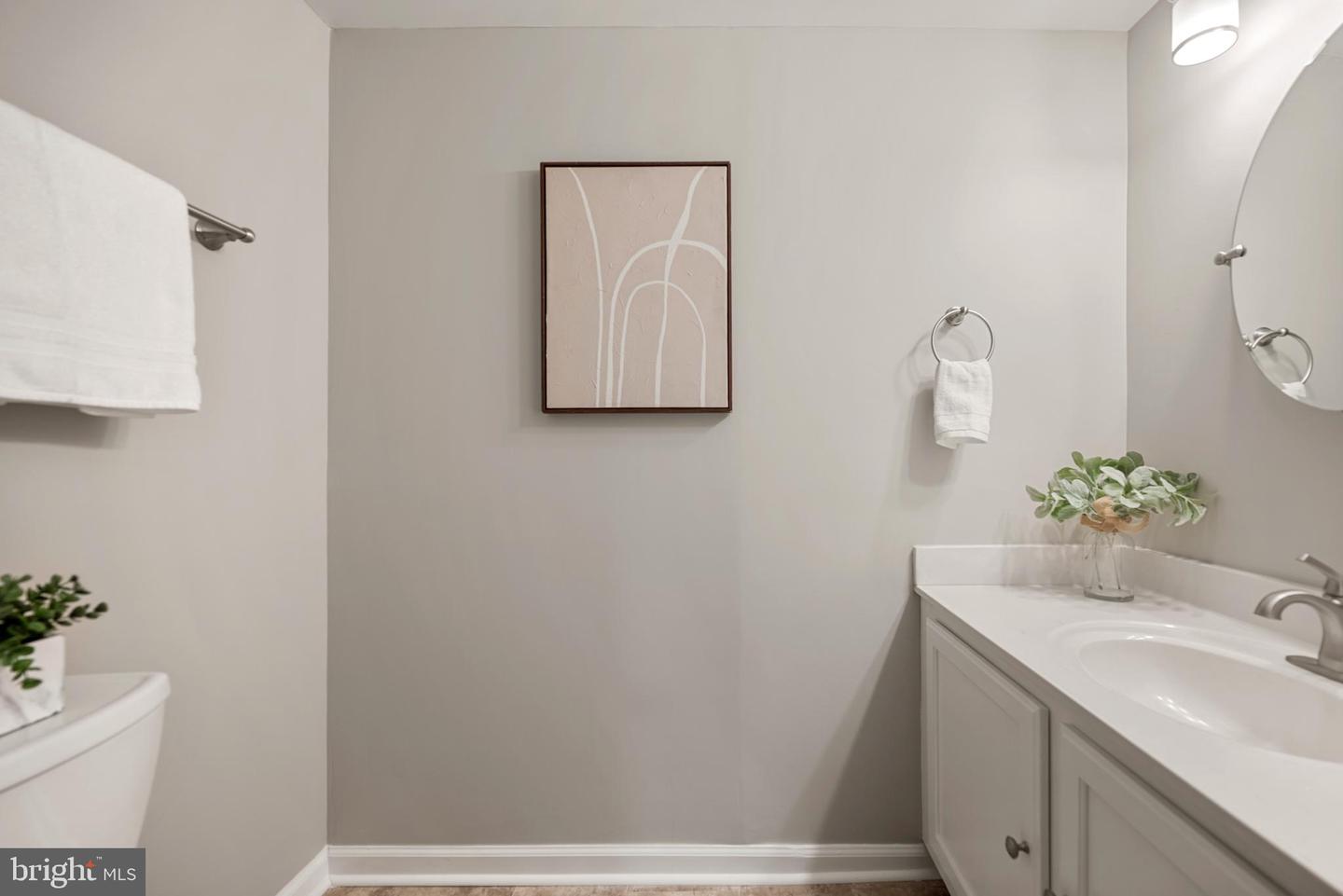 13780 HOLLY FOREST DR, MANASSAS, Virginia 20112, 4 Bedrooms Bedrooms, ,3 BathroomsBathrooms,Residential,For sale,13780 HOLLY FOREST DR,VAPW2107342 MLS # VAPW2107342