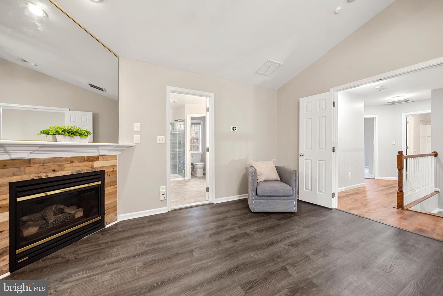 13780 HOLLY FOREST DR, MANASSAS, Virginia 20112, 4 Bedrooms Bedrooms, ,3 BathroomsBathrooms,Residential,For sale,13780 HOLLY FOREST DR,VAPW2107342 MLS # VAPW2107342