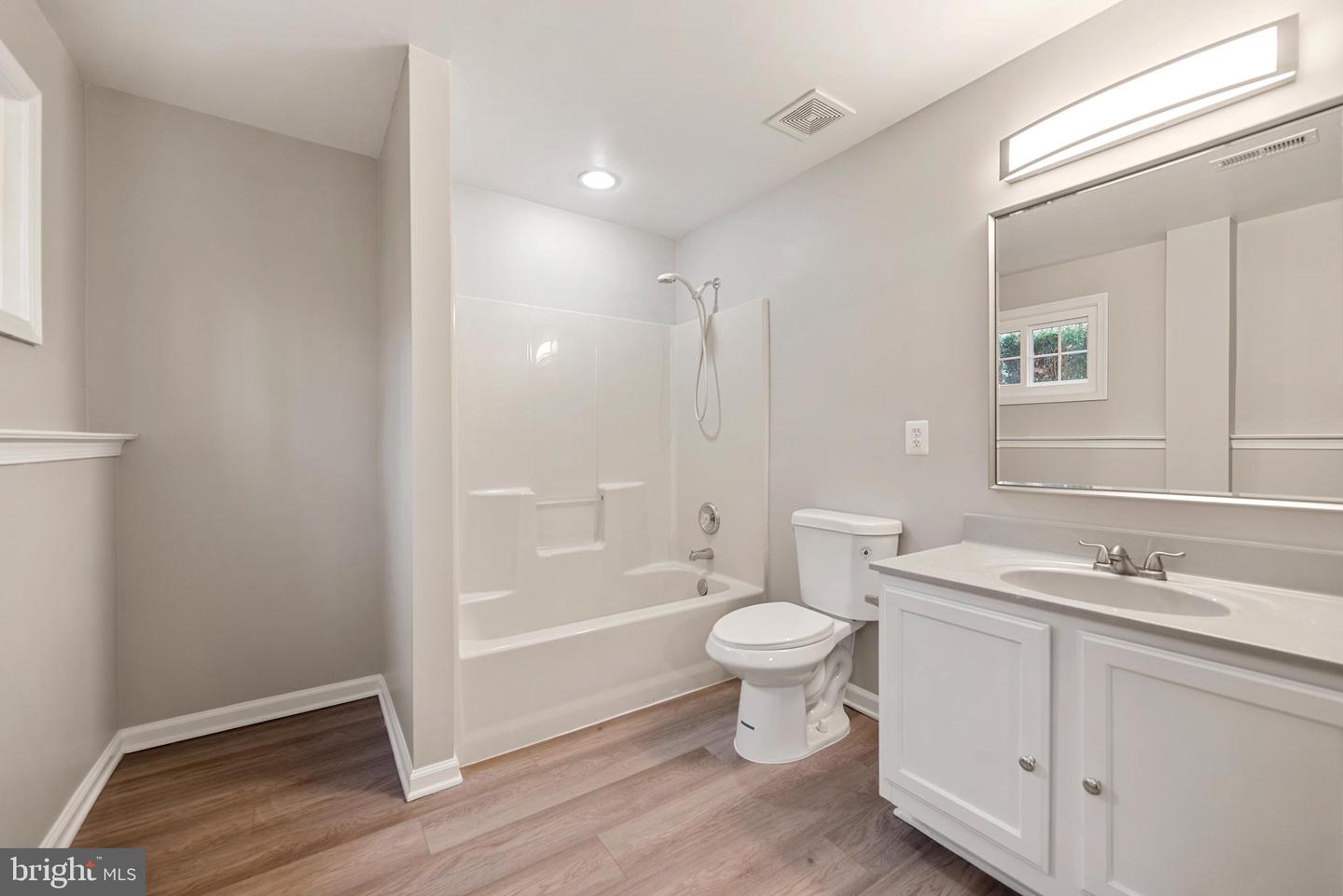 13780 HOLLY FOREST DR, MANASSAS, Virginia 20112, 4 Bedrooms Bedrooms, ,3 BathroomsBathrooms,Residential,For sale,13780 HOLLY FOREST DR,VAPW2107342 MLS # VAPW2107342