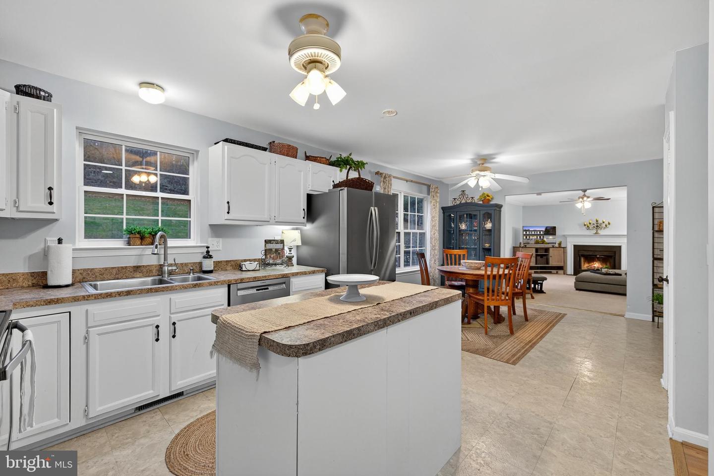 67 REYNOLDS CT, FRONT ROYAL, Virginia 22630, 4 Bedrooms Bedrooms, ,2 BathroomsBathrooms,Residential,For sale,67 REYNOLDS CT,VAWR2012720 MLS # VAWR2012720