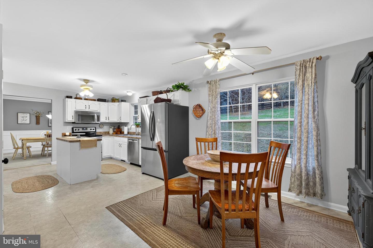 67 REYNOLDS CT, FRONT ROYAL, Virginia 22630, 4 Bedrooms Bedrooms, ,2 BathroomsBathrooms,Residential,For sale,67 REYNOLDS CT,VAWR2012720 MLS # VAWR2012720