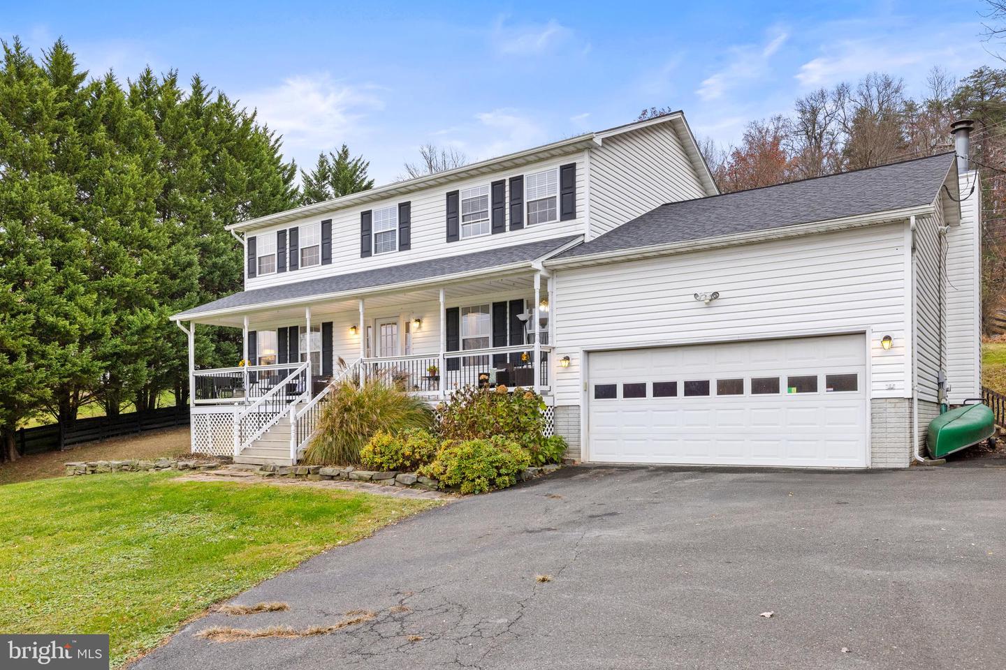 67 REYNOLDS CT, FRONT ROYAL, Virginia 22630, 4 Bedrooms Bedrooms, ,2 BathroomsBathrooms,Residential,For sale,67 REYNOLDS CT,VAWR2012720 MLS # VAWR2012720